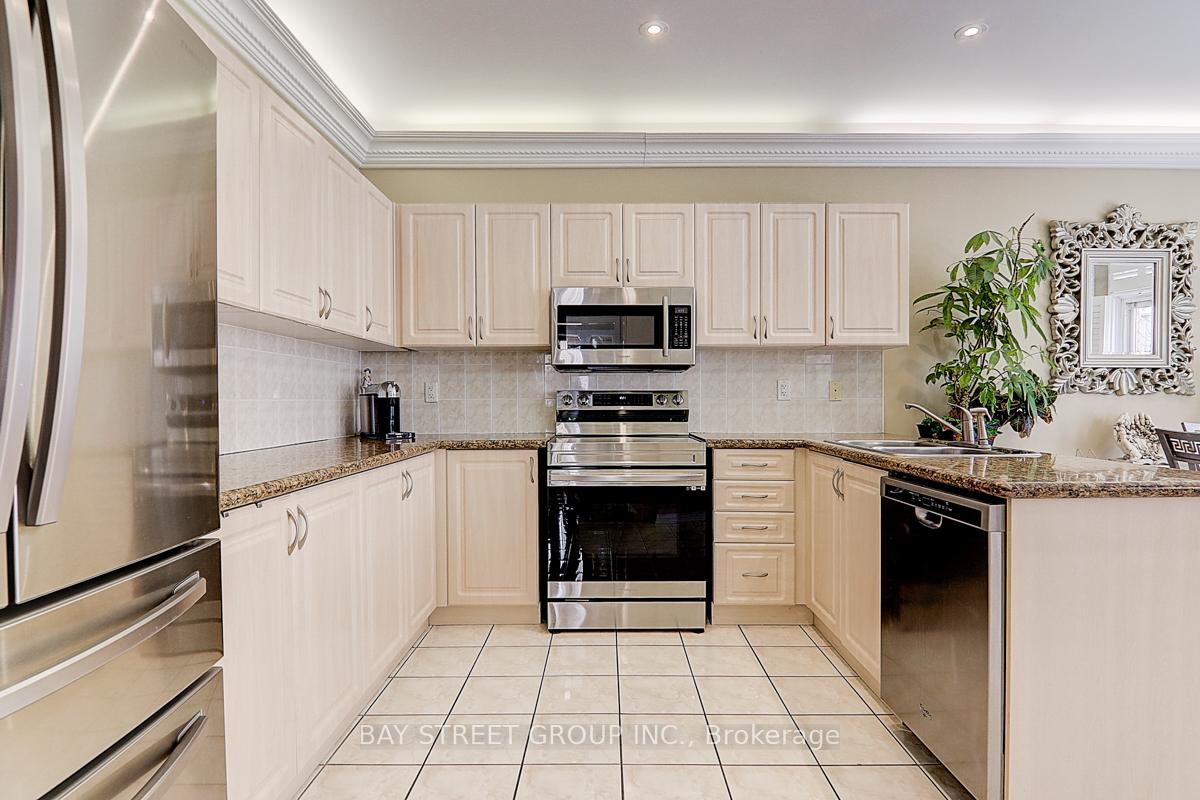 Photo 13 of 59 Robert Grundy Road, Markham, Cachet — HOMEH