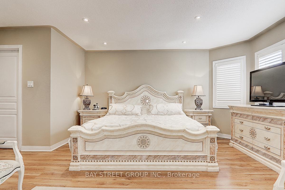 Photo 24 of 59 Robert Grundy Road, Markham, Cachet — HOMEH