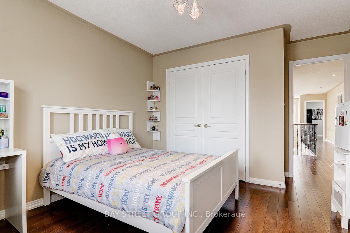 Photo 28 of 59 Robert Grundy Road, Markham, Cachet — HOMEH