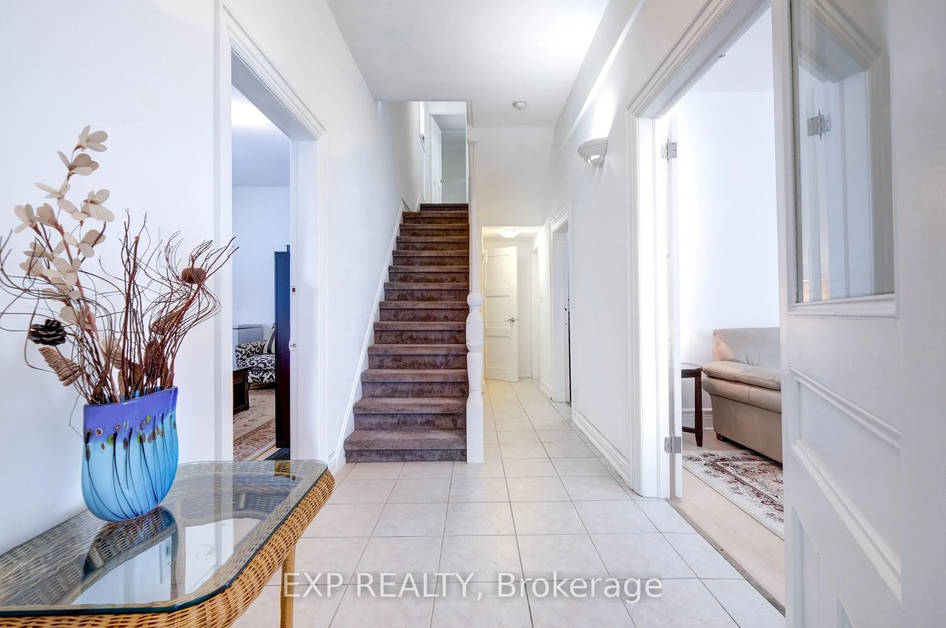 Photo 12 of 853 Simcoe Street S, Oshawa, Lakeview — HOMEH