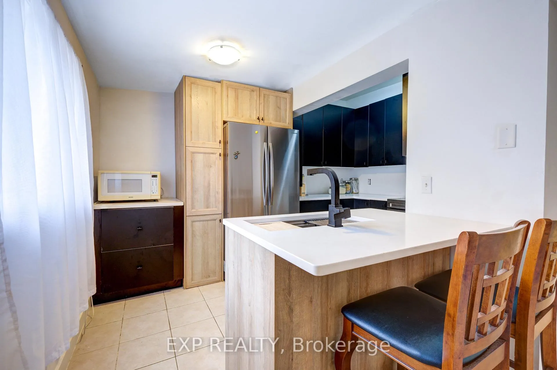 Photo 14 of 853 Simcoe Street S, Oshawa, Lakeview — HOMEH