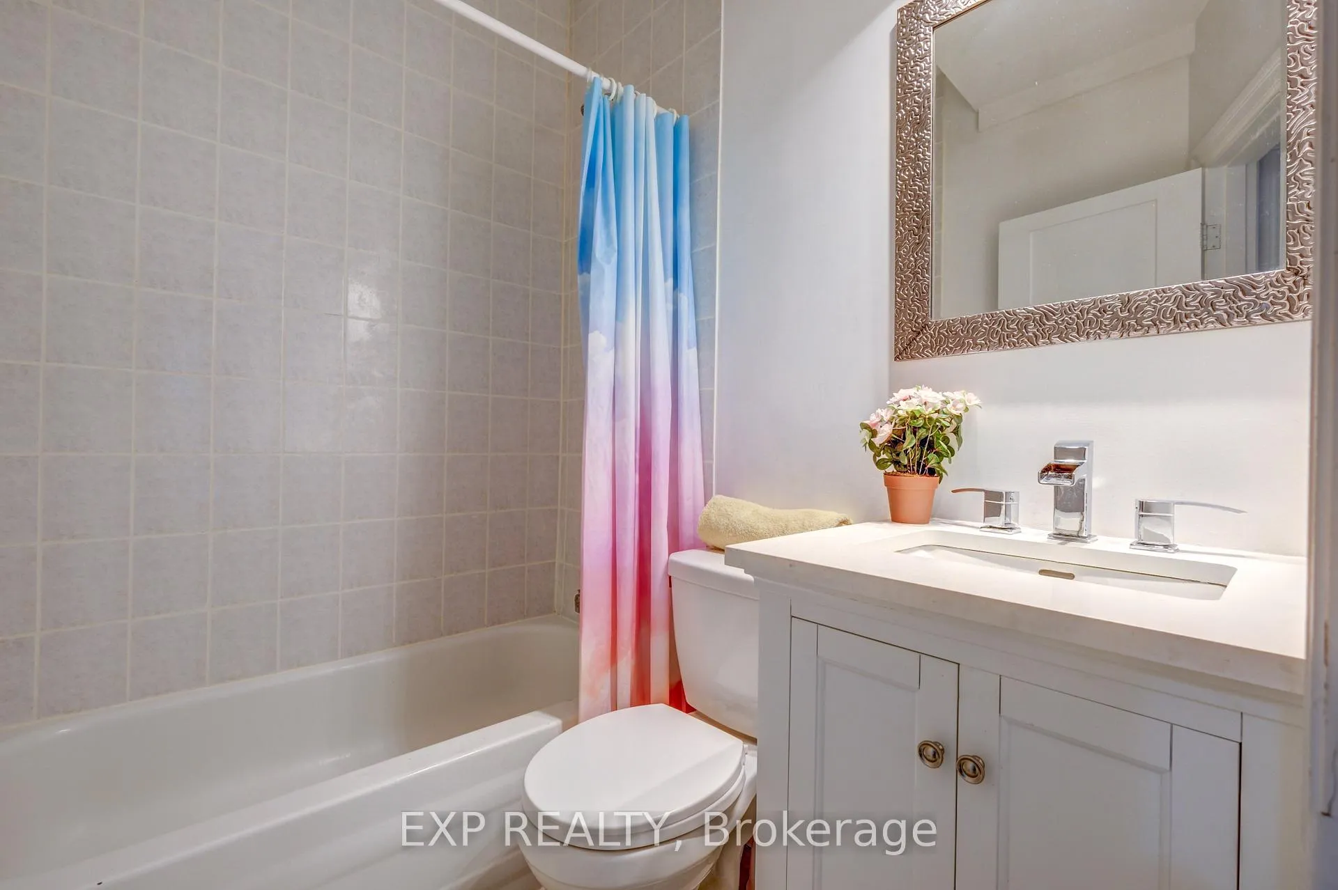 Photo 20 of 853 Simcoe Street S, Oshawa, Lakeview — HOMEH
