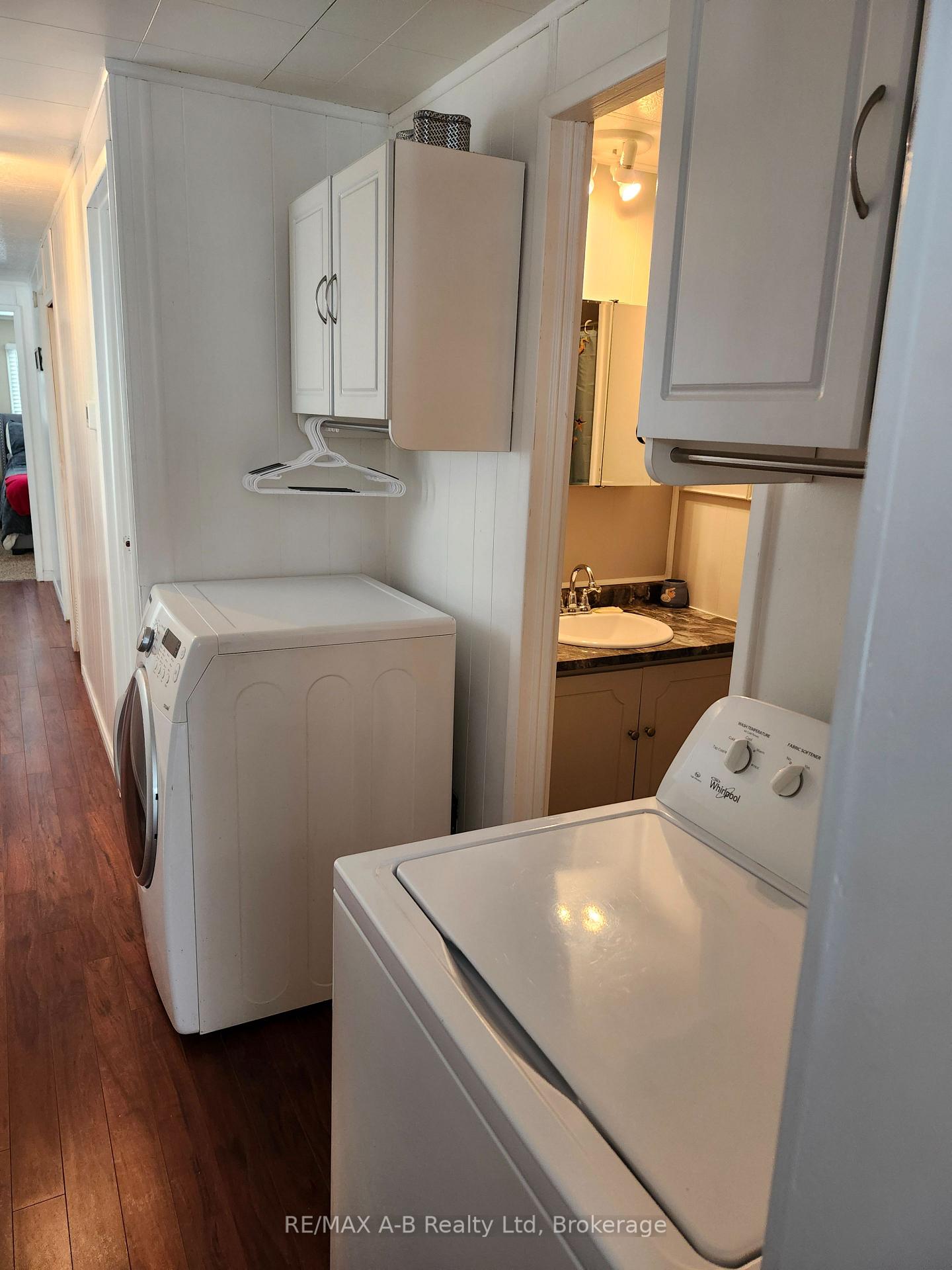 Photo 18 of 179 Birch Street, Perth East, Crystal Lake — HOMEH