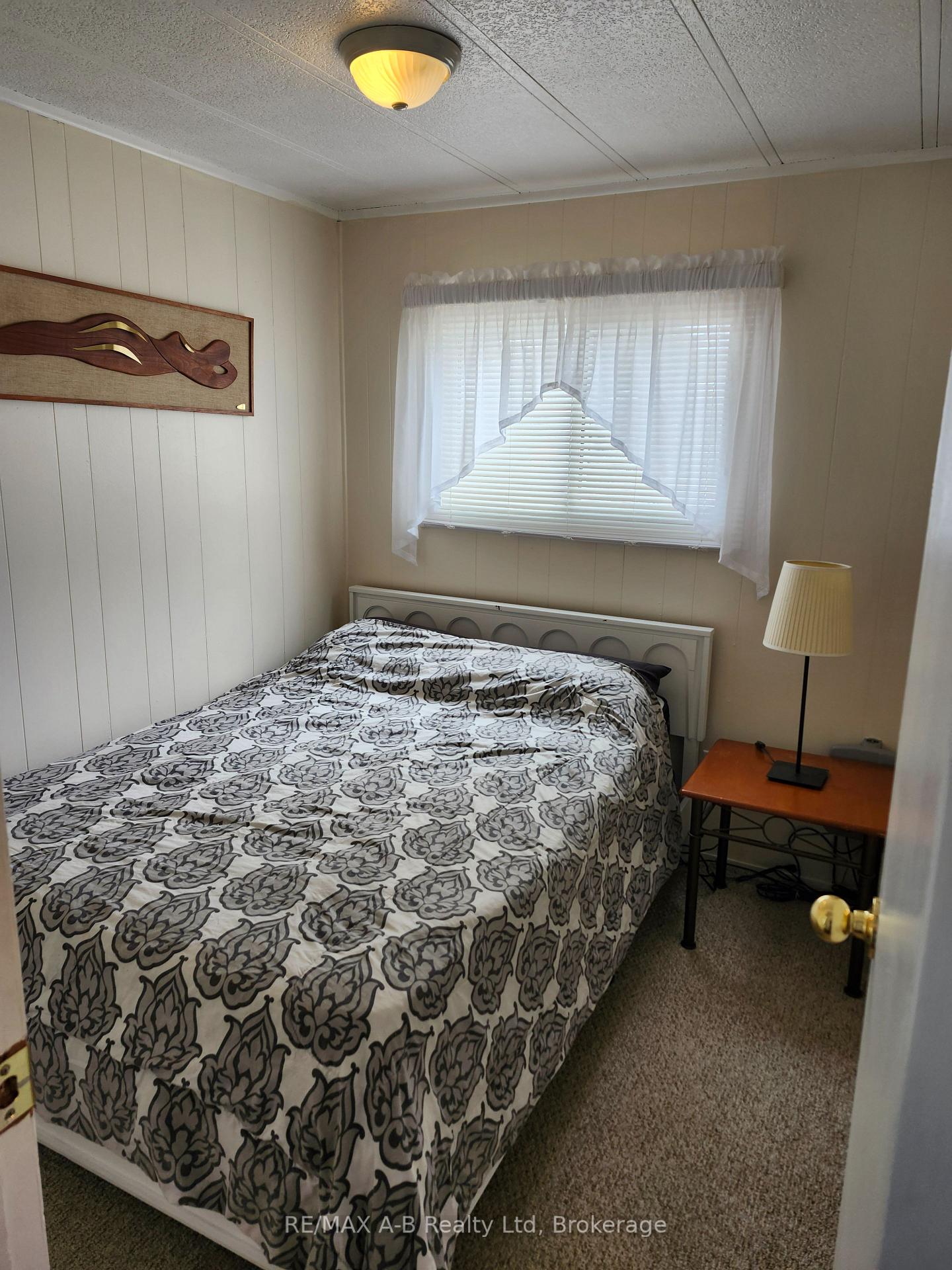 Photo 23 of 179 Birch Street, Perth East, Crystal Lake — HOMEH