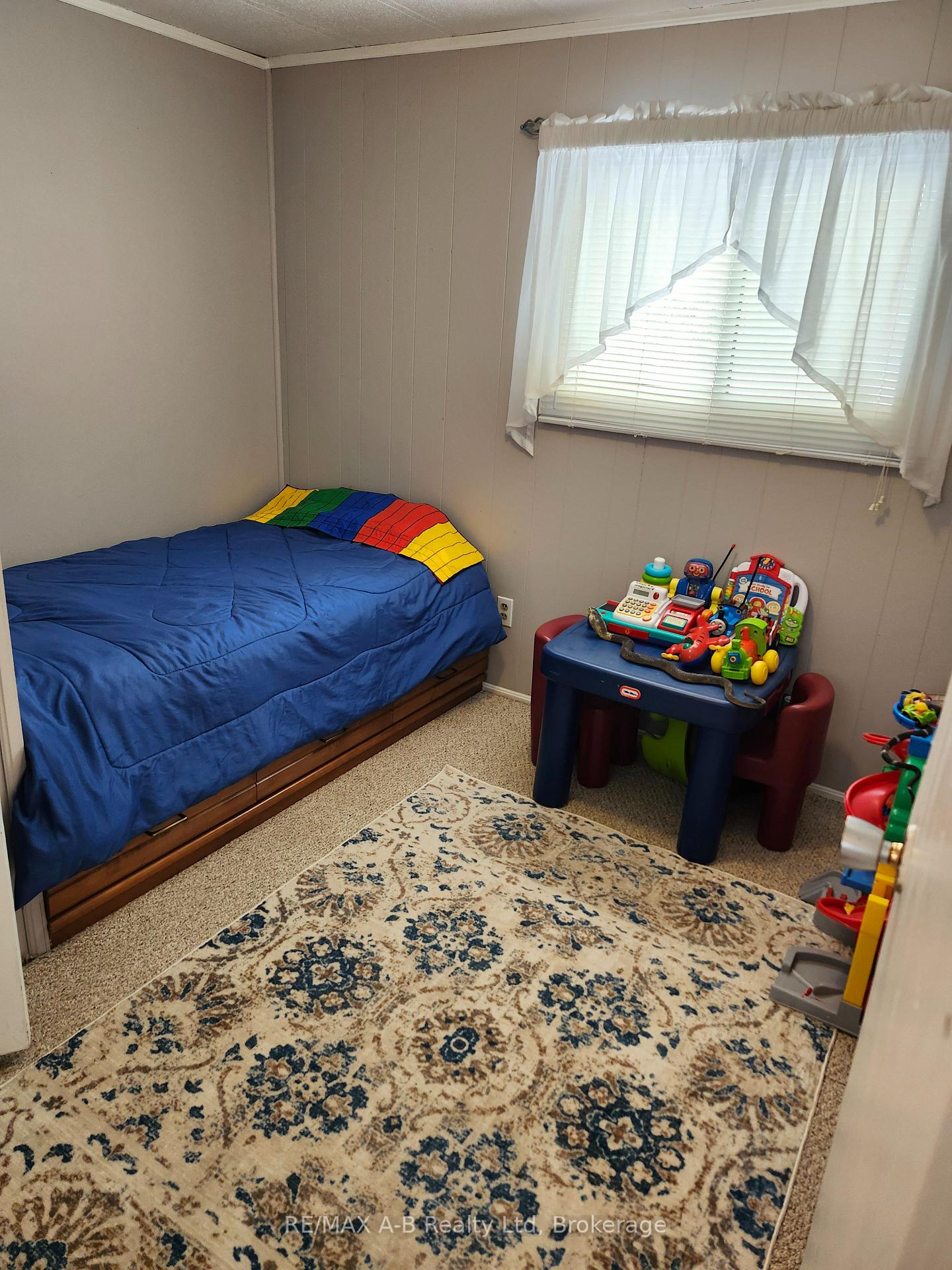Photo 26 of 179 Birch Street, Perth East, Crystal Lake — HOMEH