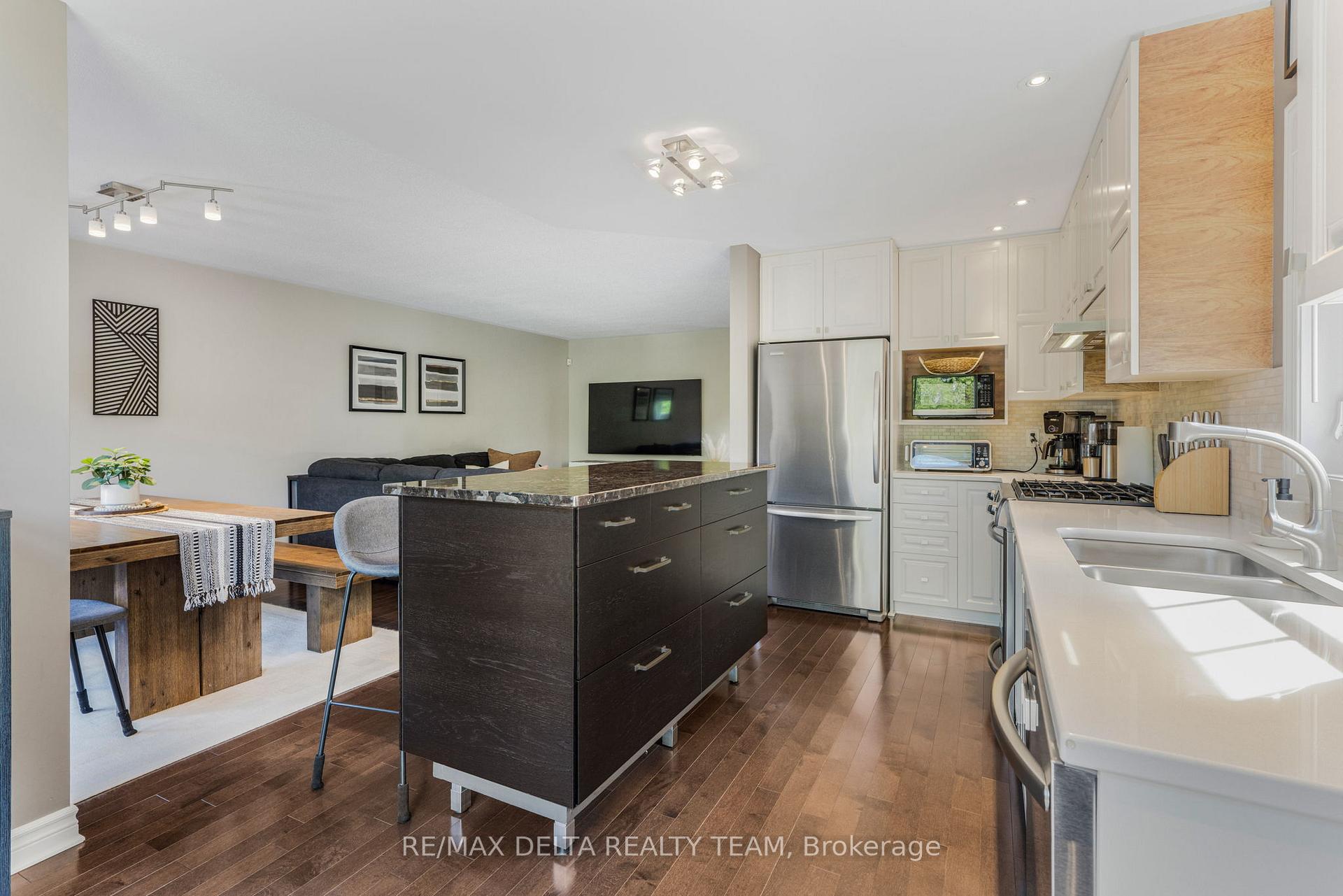 Photo 13 of 564 Langelier Avenue, Ottawa, Mer Bleue/Bradley Estates/Anderson Park — HOMEH