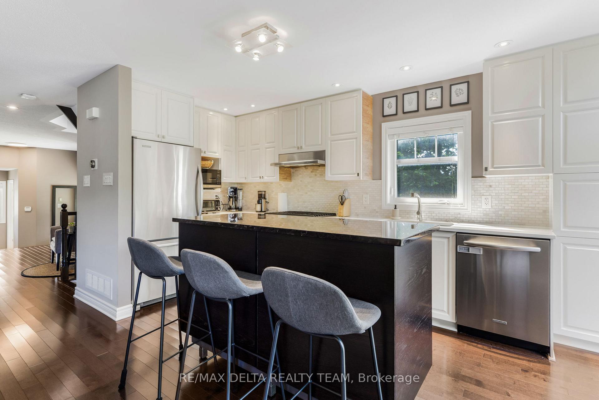 Photo 14 of 564 Langelier Avenue, Ottawa, Mer Bleue/Bradley Estates/Anderson Park — HOMEH