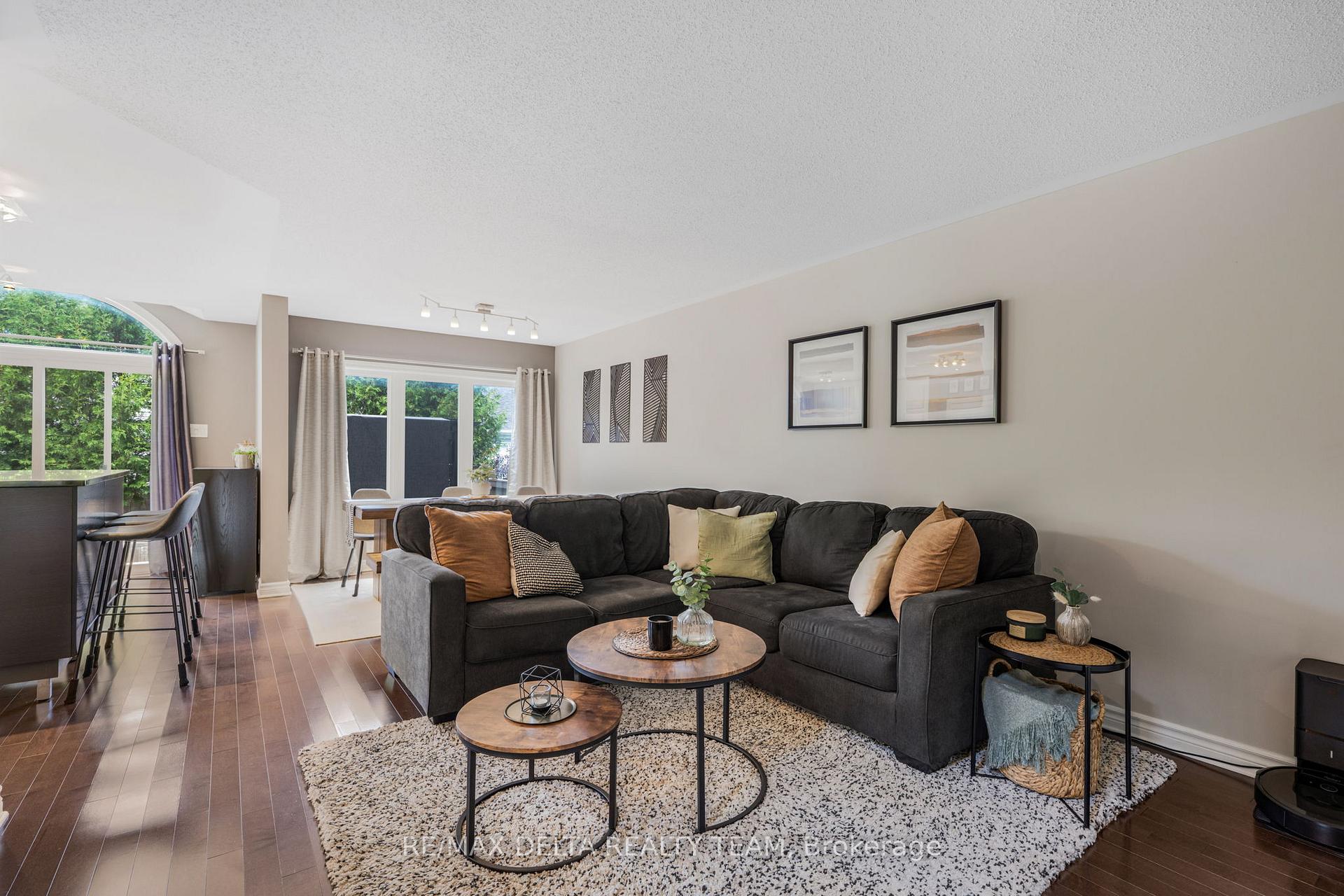 Photo 16 of 564 Langelier Avenue, Ottawa, Mer Bleue/Bradley Estates/Anderson Park — HOMEH