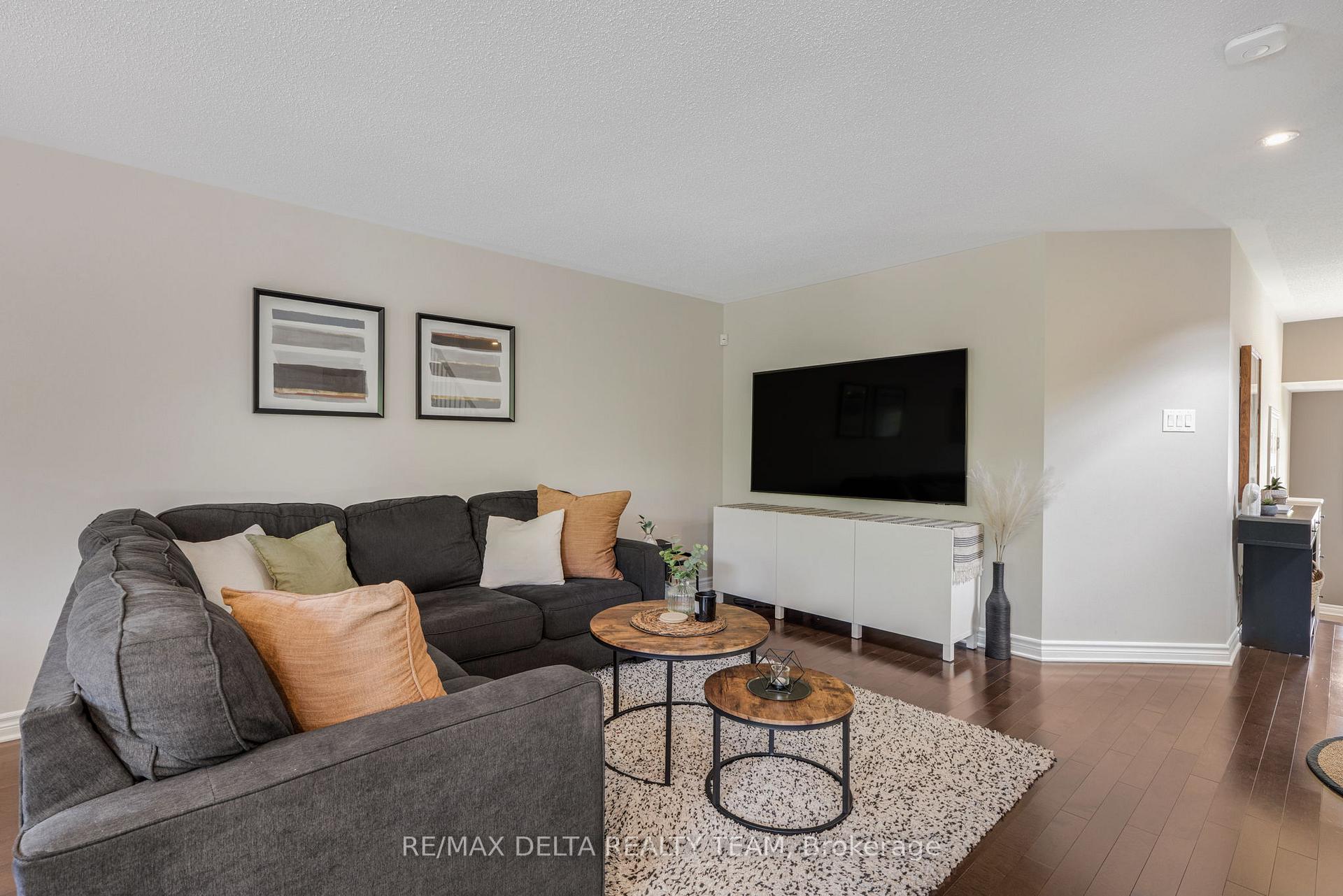 Photo 18 of 564 Langelier Avenue, Ottawa, Mer Bleue/Bradley Estates/Anderson Park — HOMEH