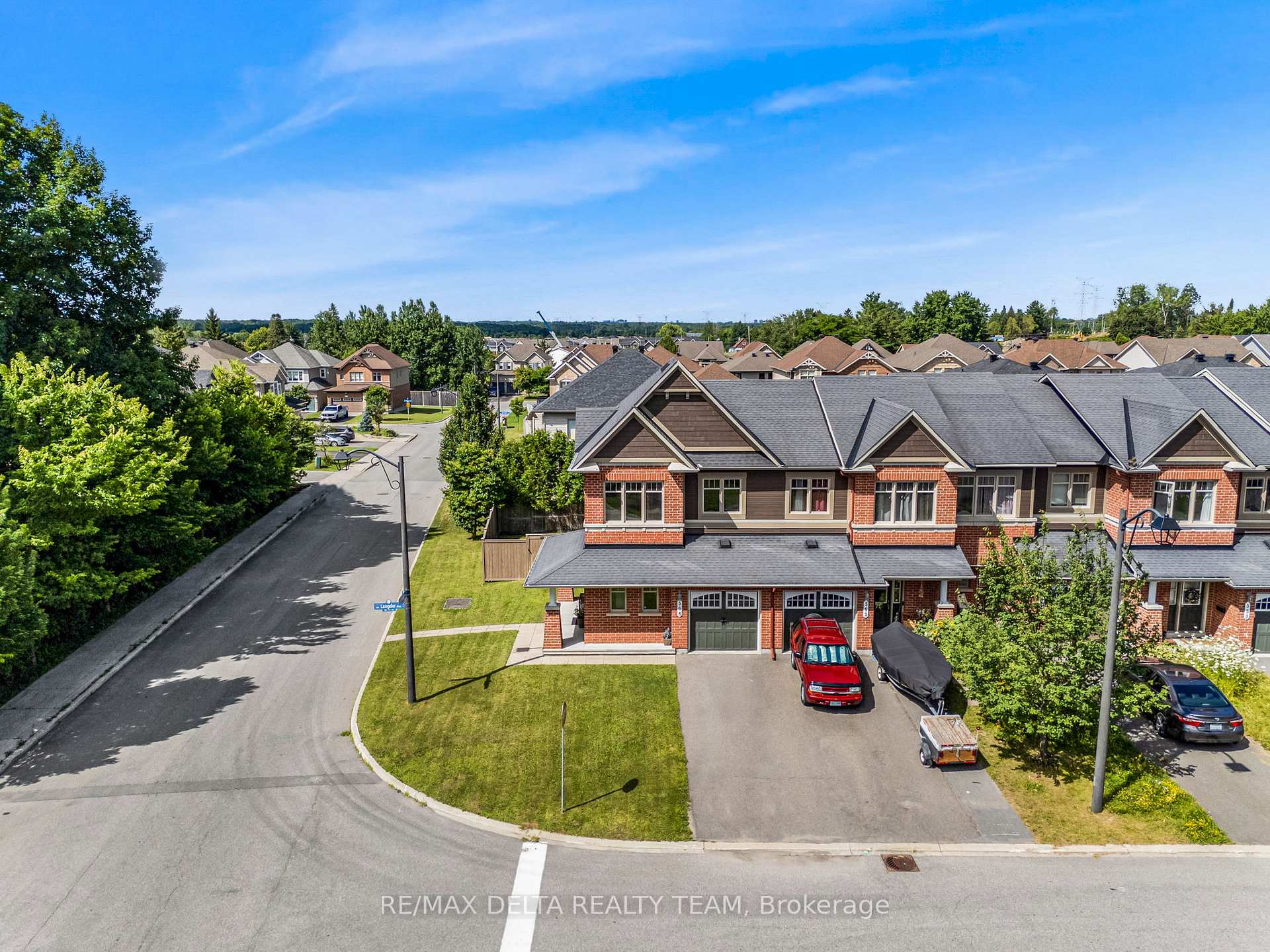 Photo 33 of 564 Langelier Avenue, Ottawa, Mer Bleue/Bradley Estates/Anderson Park — HOMEH