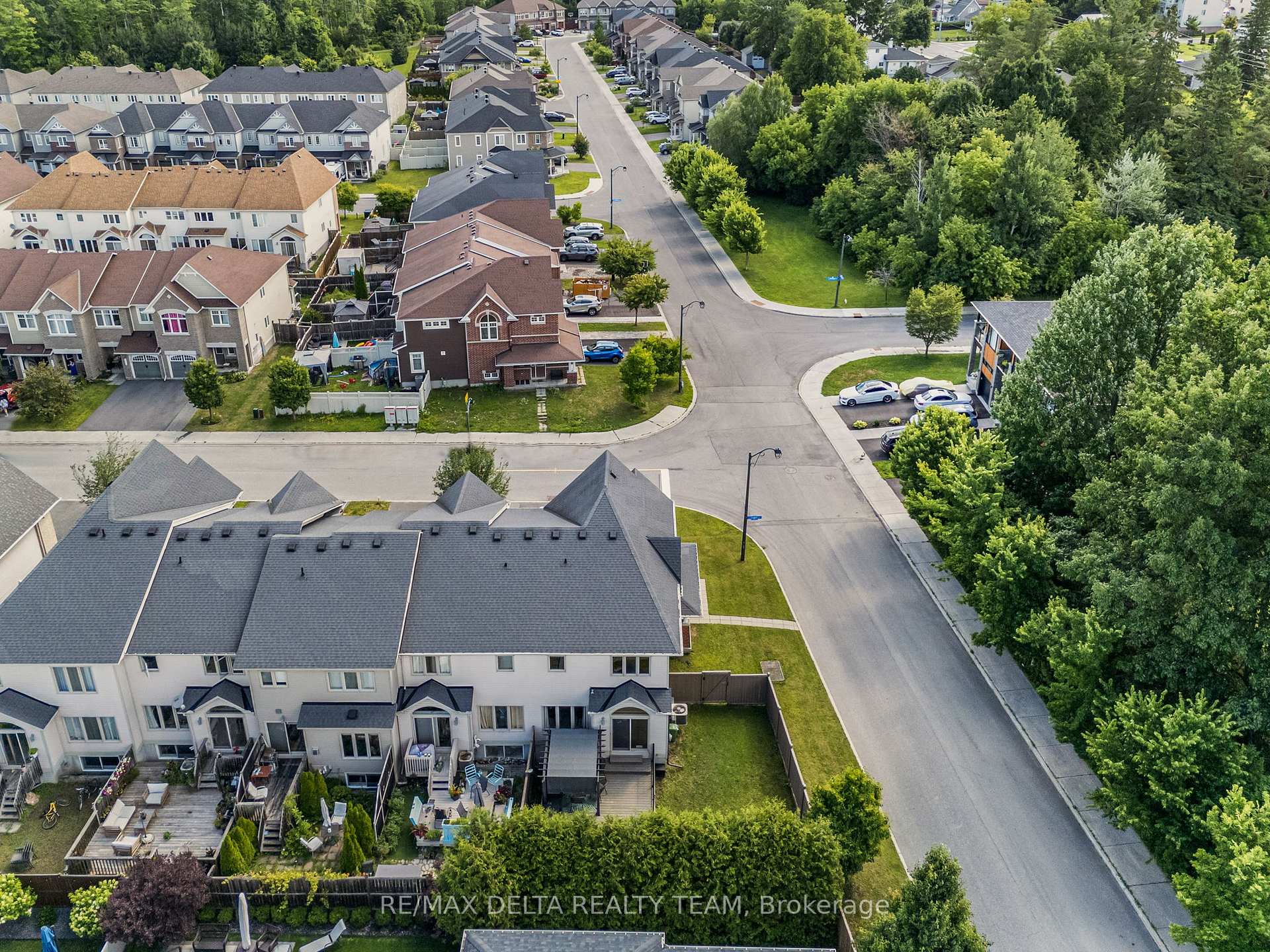 Photo 35 of 564 Langelier Avenue, Ottawa, Mer Bleue/Bradley Estates/Anderson Park — HOMEH