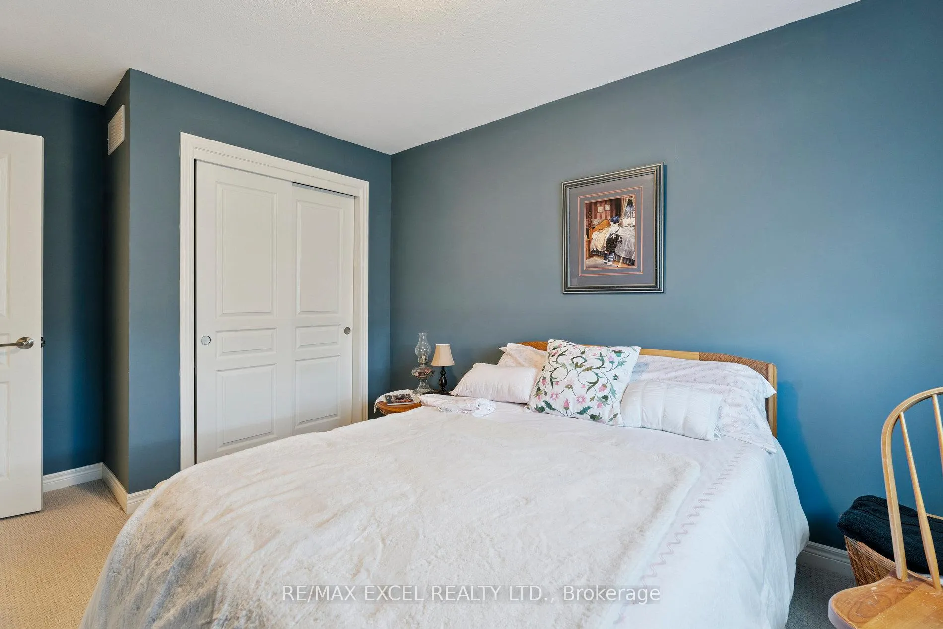 Photo 13 of 6401 Shapton Crescent, Niagara Falls, Forestview — HOMEH