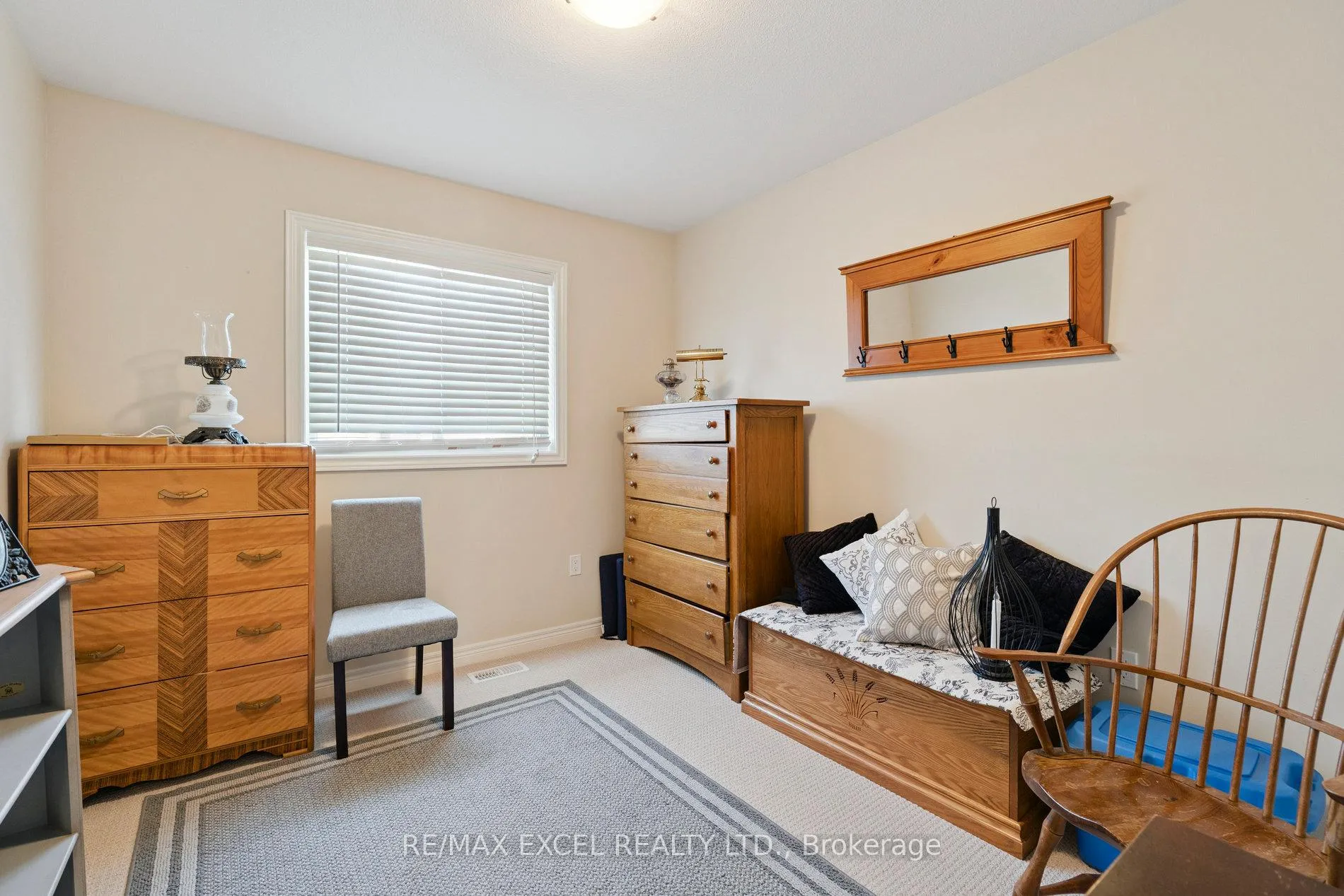 Photo 20 of 6401 Shapton Crescent, Niagara Falls, Forestview — HOMEH