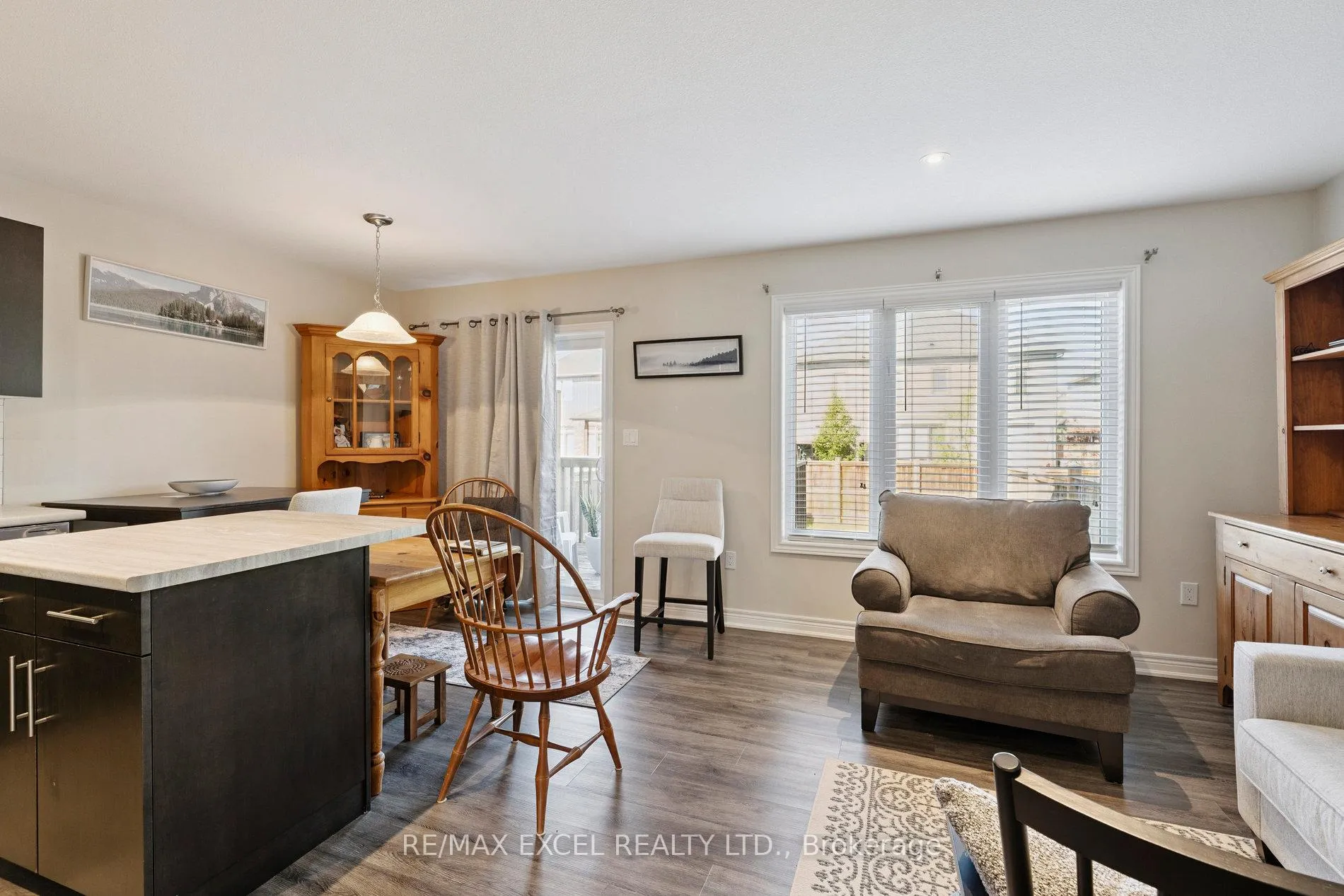 Photo 28 of 6401 Shapton Crescent, Niagara Falls, Forestview — HOMEH