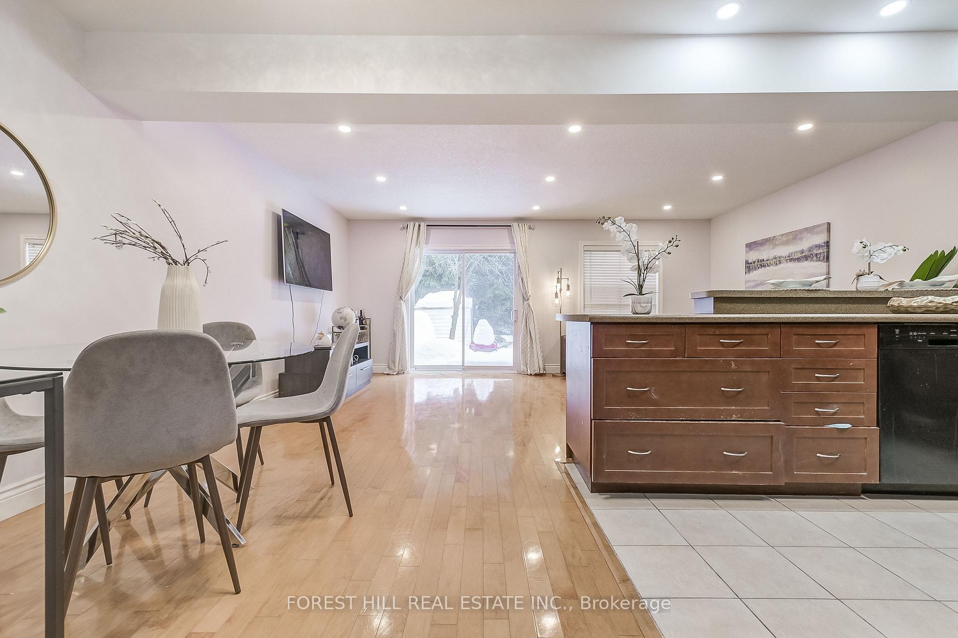 Photo 9 of 267 Thompson Road, Orangeville — HOMEH