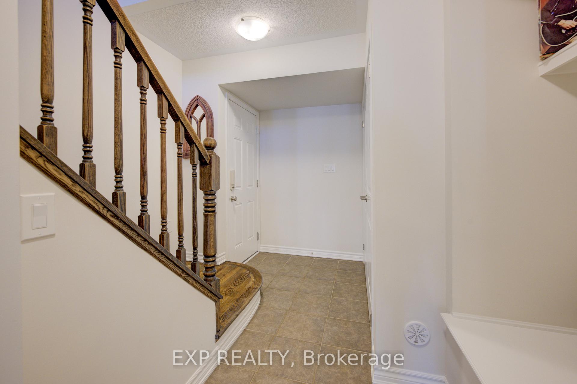 Photo 3 of 1651 Copeland Circle, Milton, Clarke — HOMEH