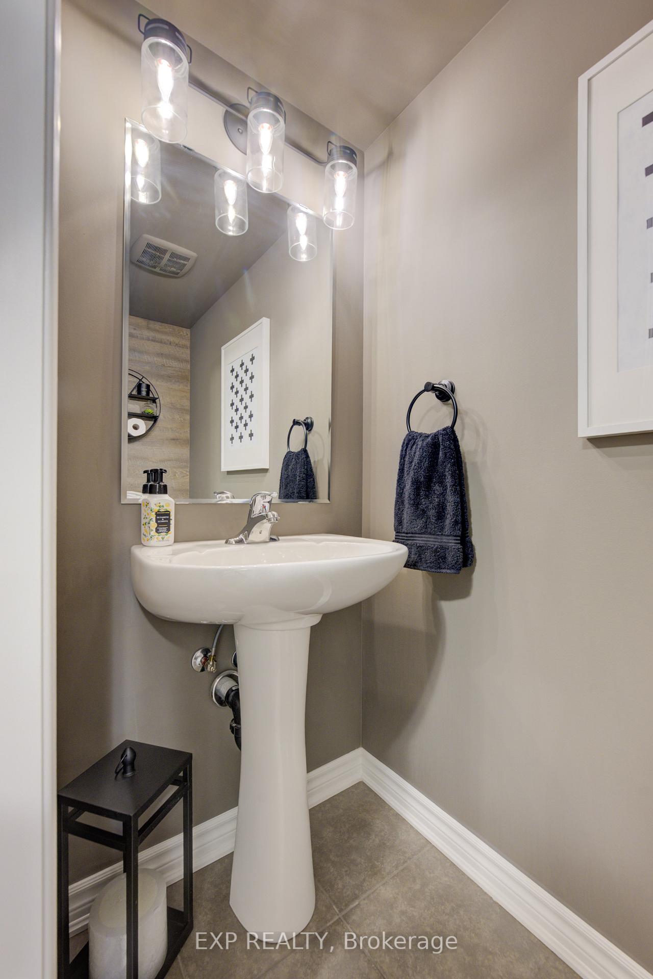 Photo 10 of 1651 Copeland Circle, Milton, Clarke — HOMEH