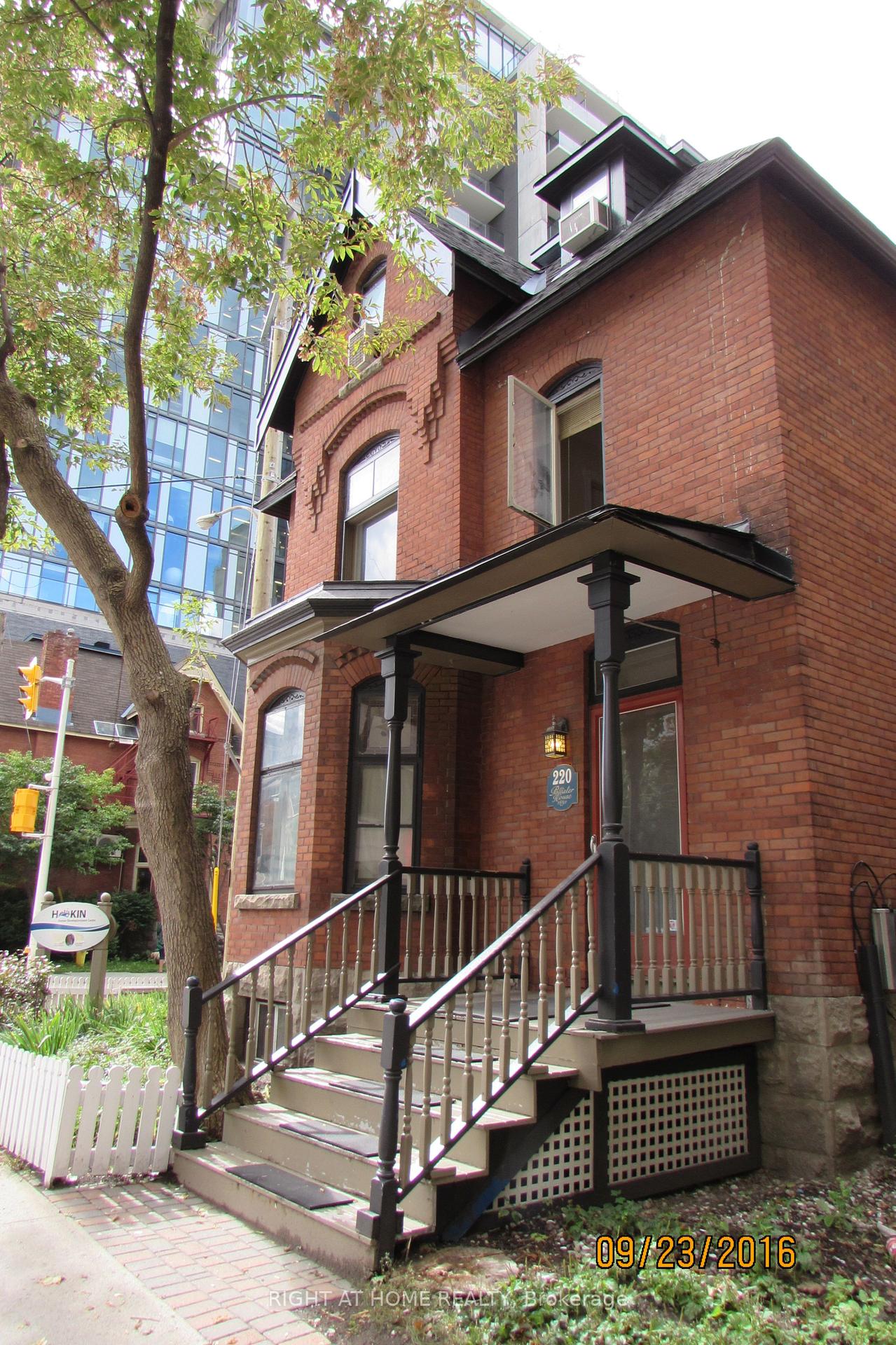 Photo 1 of Unit 2A, 220 Lyon Street N, Ottawa, Ottawa Centre — HOMEH
