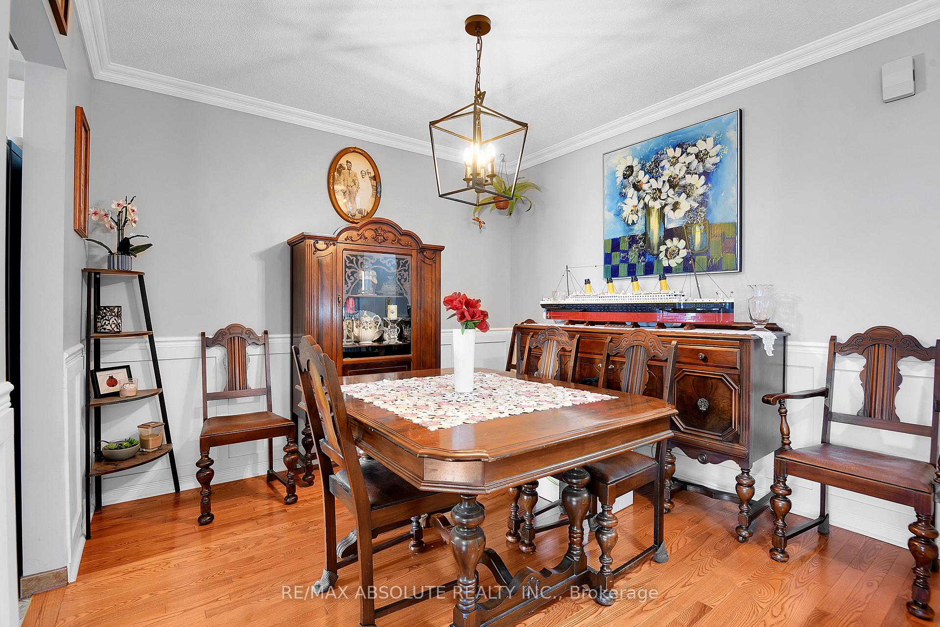 Photo 8 of 6142 Arbourwood Drive, Ottawa, Chapel Hill — HOMEH