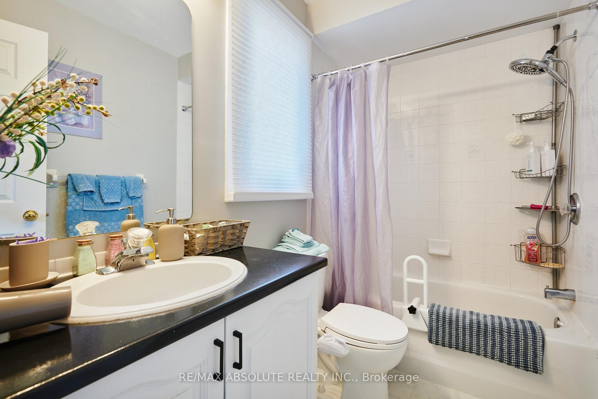 Photo 17 of 6142 Arbourwood Drive, Ottawa, Chapel Hill — HOMEH