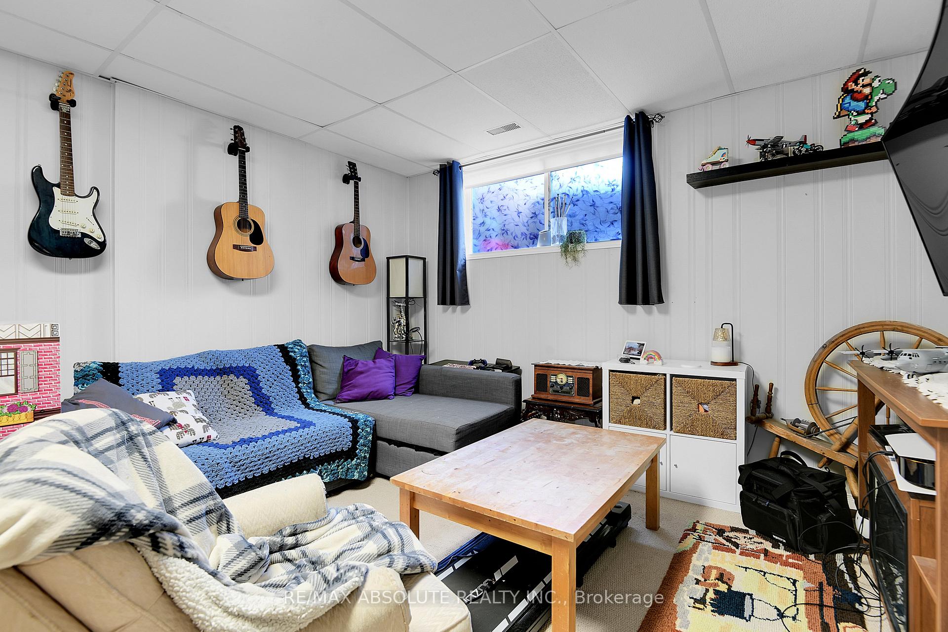 Photo 24 of 6142 Arbourwood Drive, Ottawa, Chapel Hill — HOMEH