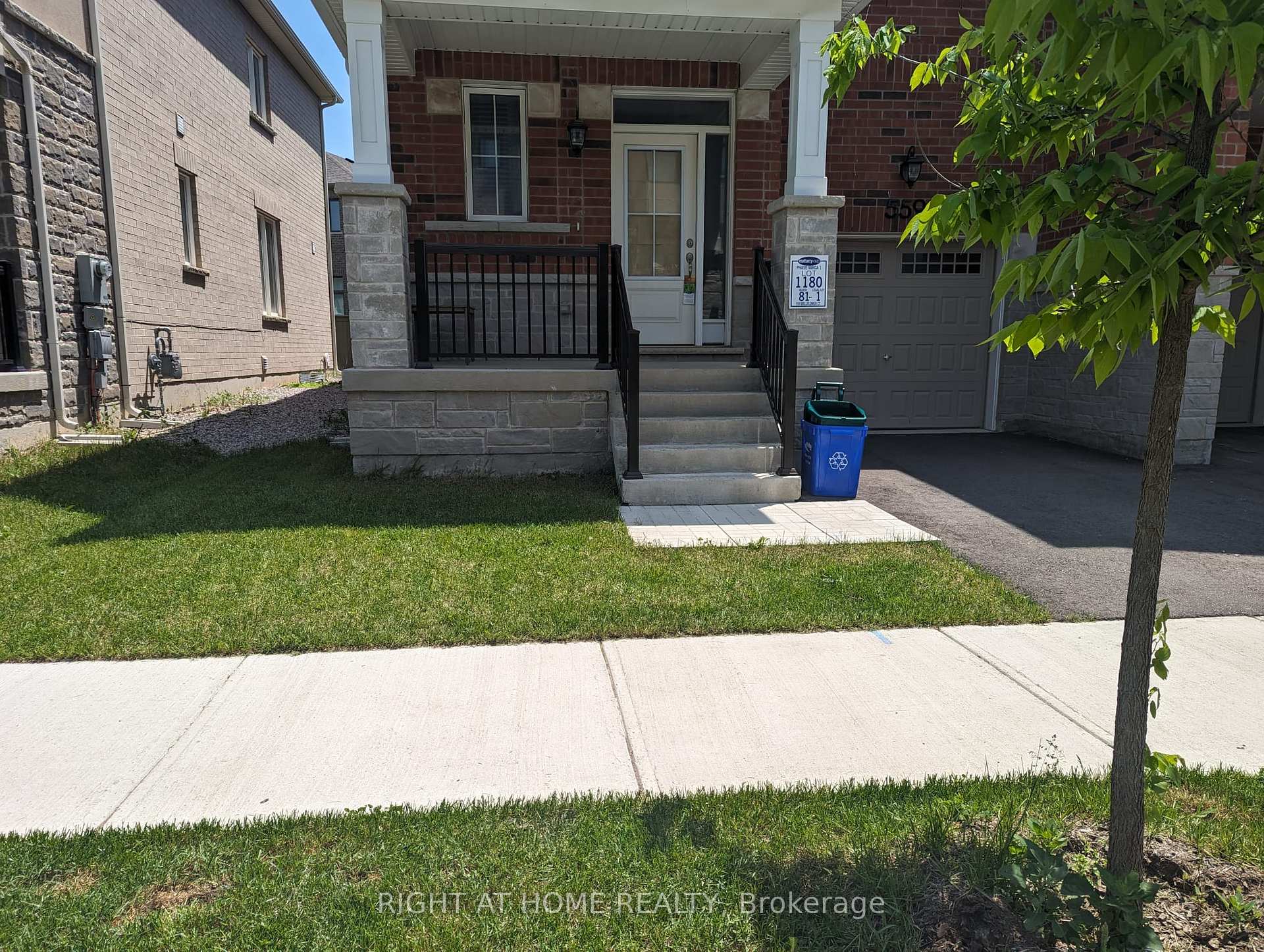 Photo 2 of 559 Bellflower Court, Milton, Walker — HOMEH