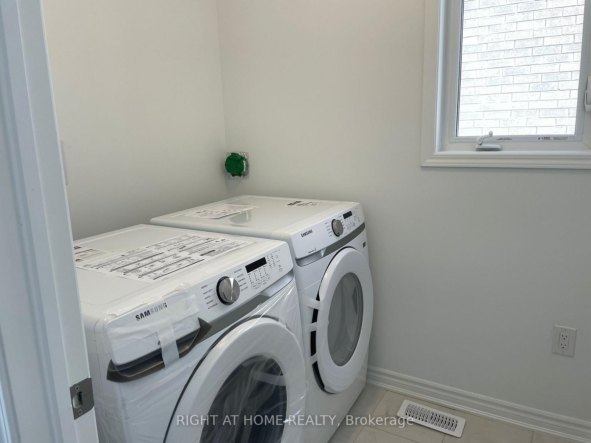Photo 5 of 559 Bellflower Court, Milton, Walker — HOMEH
