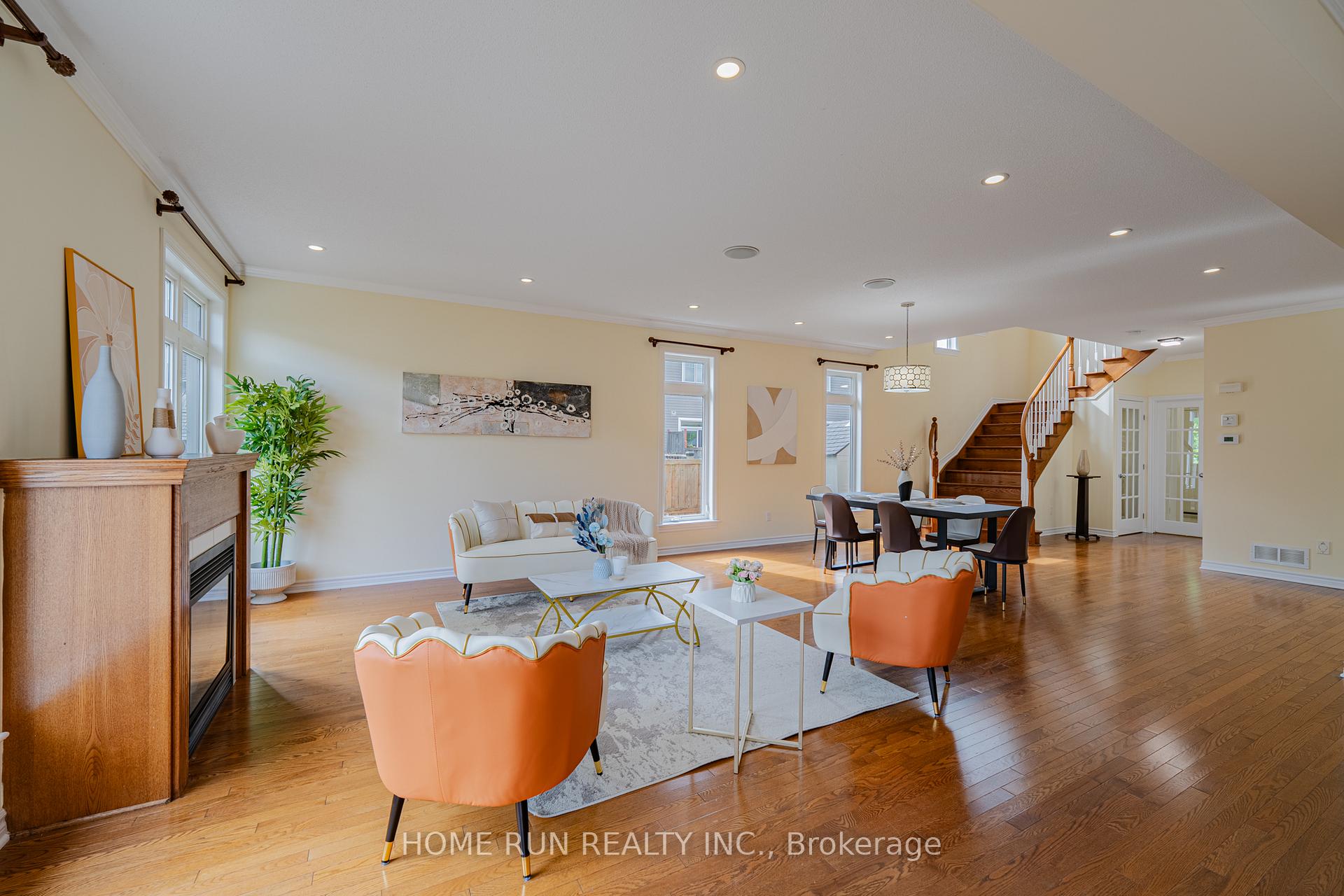 Photo 18 of 393 Grammond Circle, Ottawa, Avalon West — HOMEH