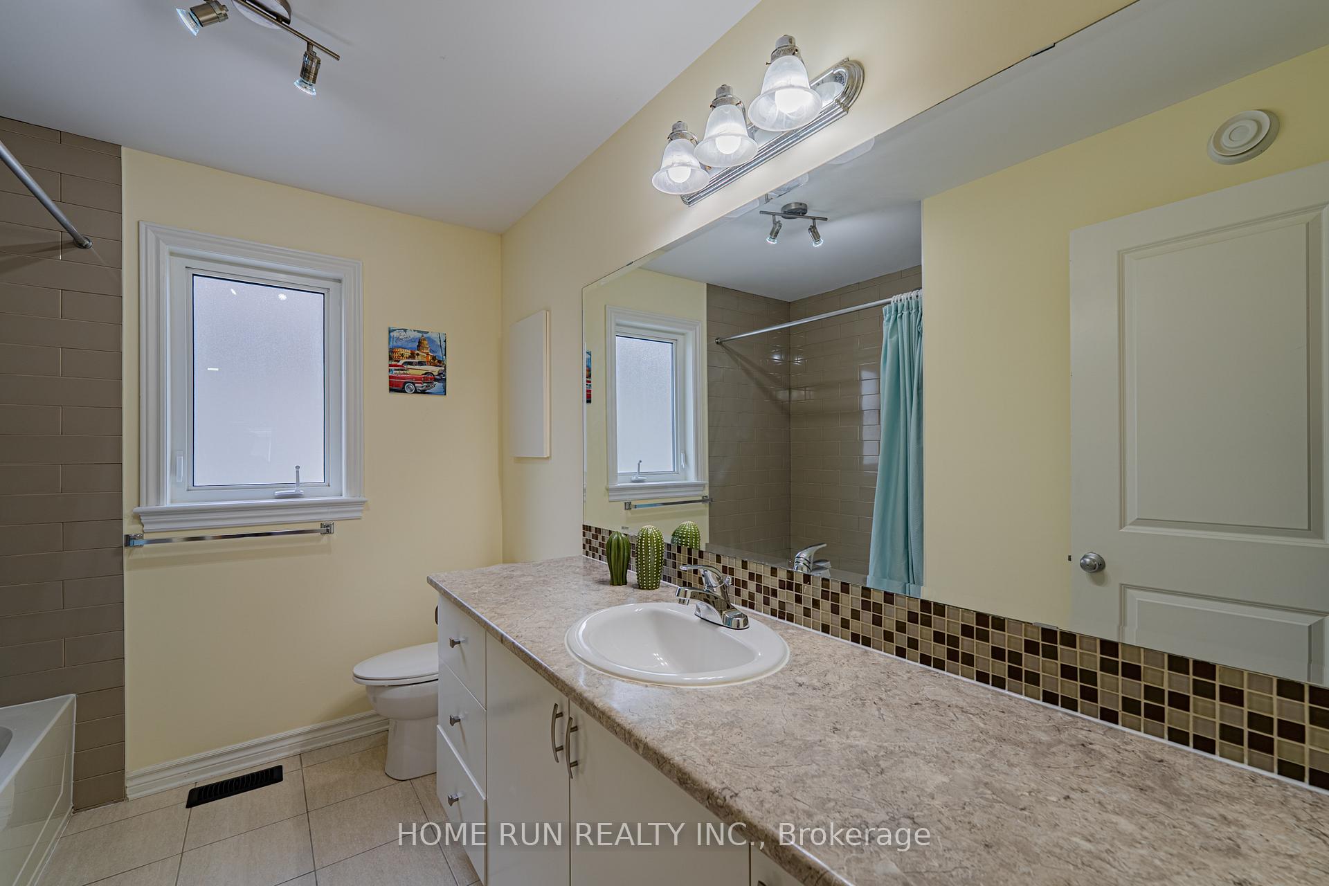 Photo 44 of 393 Grammond Circle, Ottawa, Avalon West — HOMEH