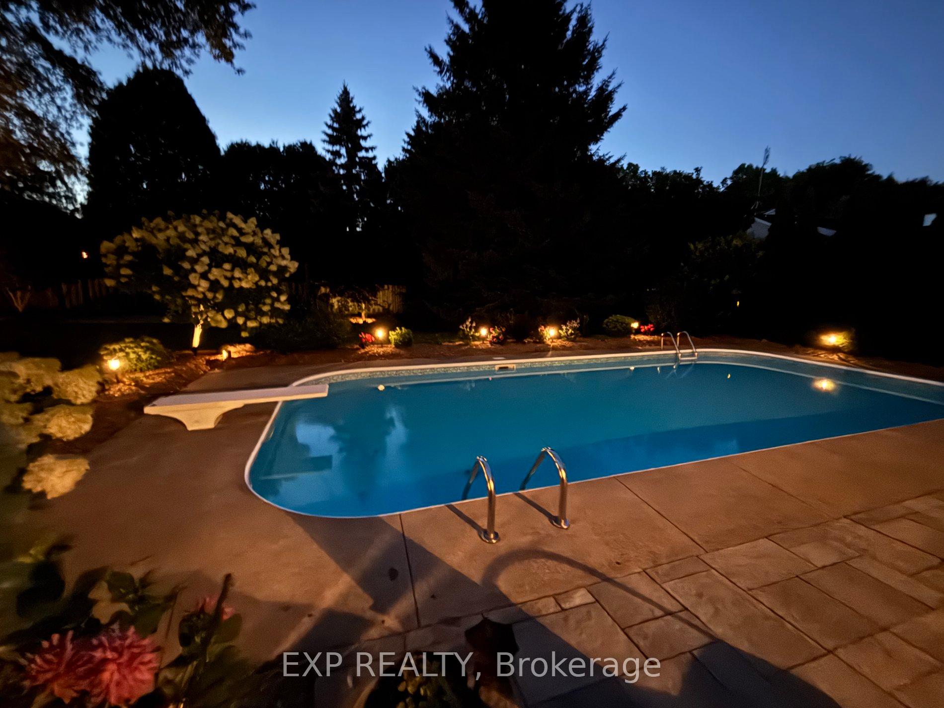 Photo 37 of 29 Kevin Drive, Pelham, Fonthill — HOMEH