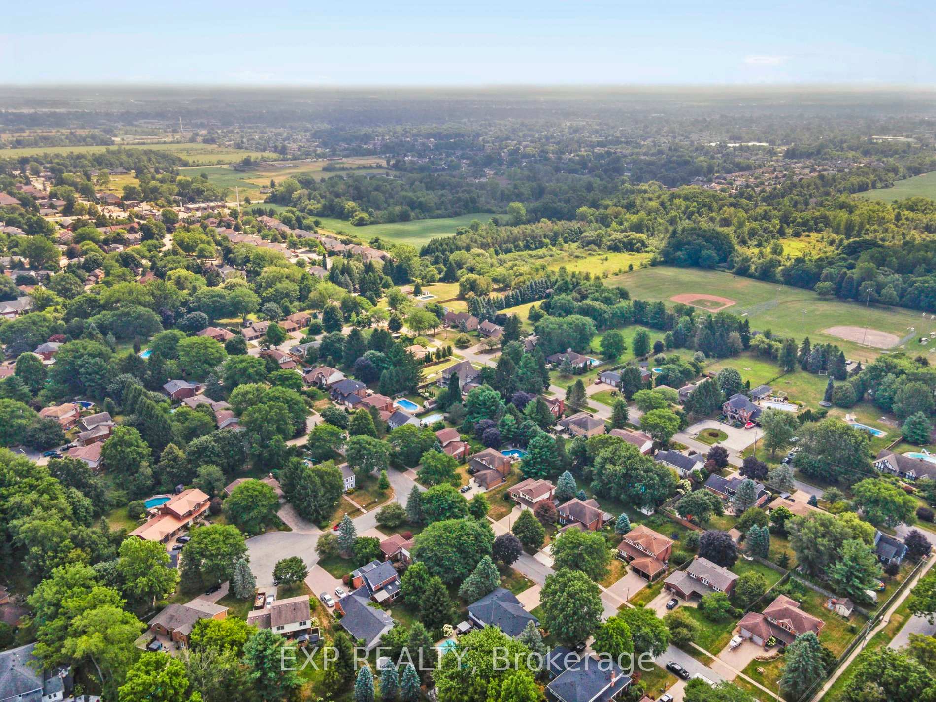 Photo 48 of 29 Kevin Drive, Pelham, Fonthill — HOMEH