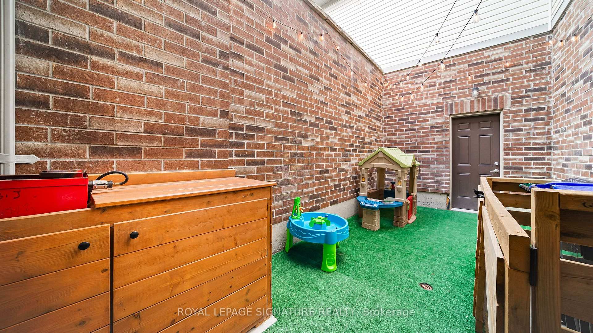 Photo 29 of 65 Kingsmere Crescent, New Tecumseth, Alliston — HOMEH