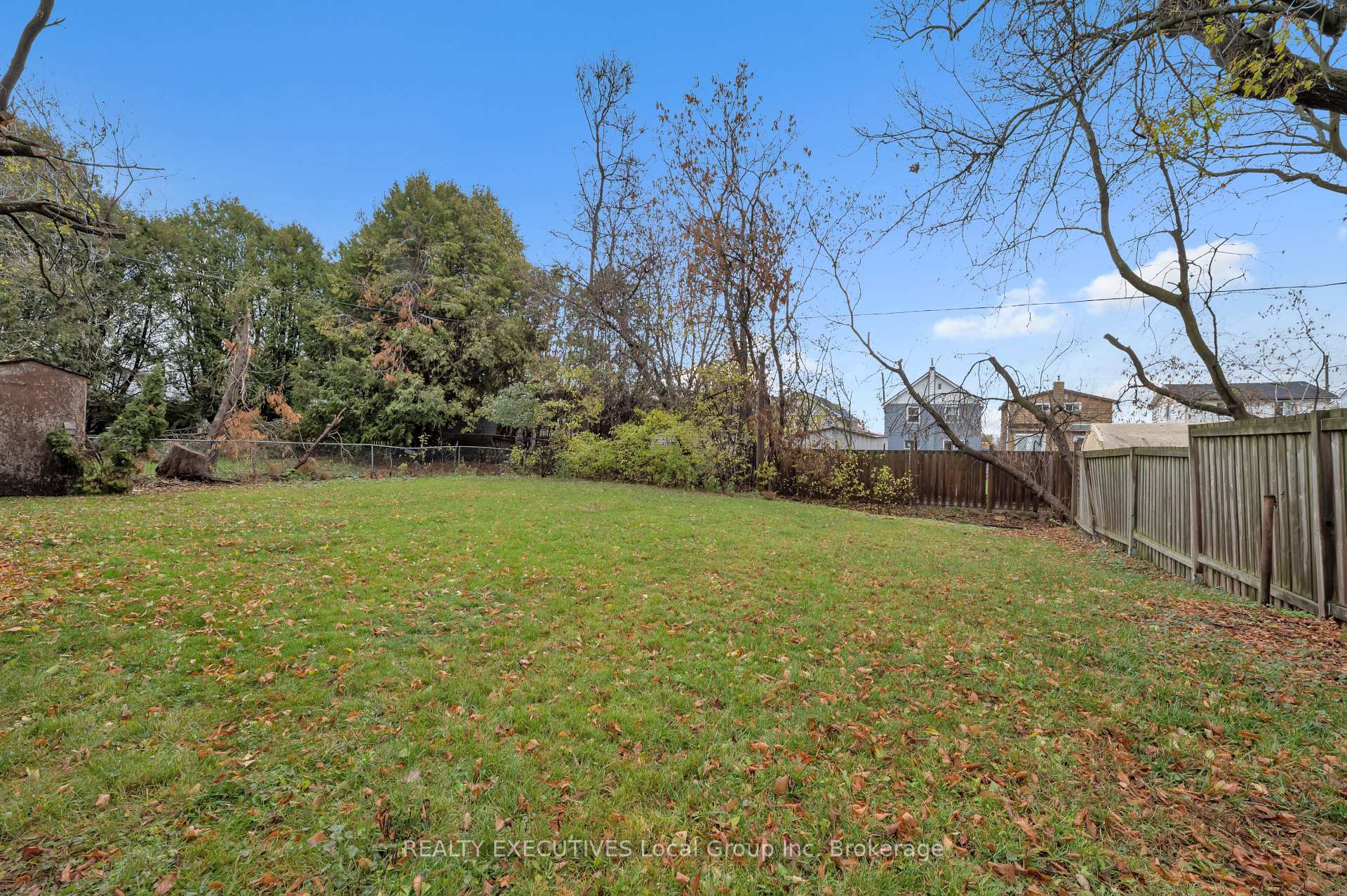 Photo 4 of 144 Duke Street E, North Bay, Central — HOMEH