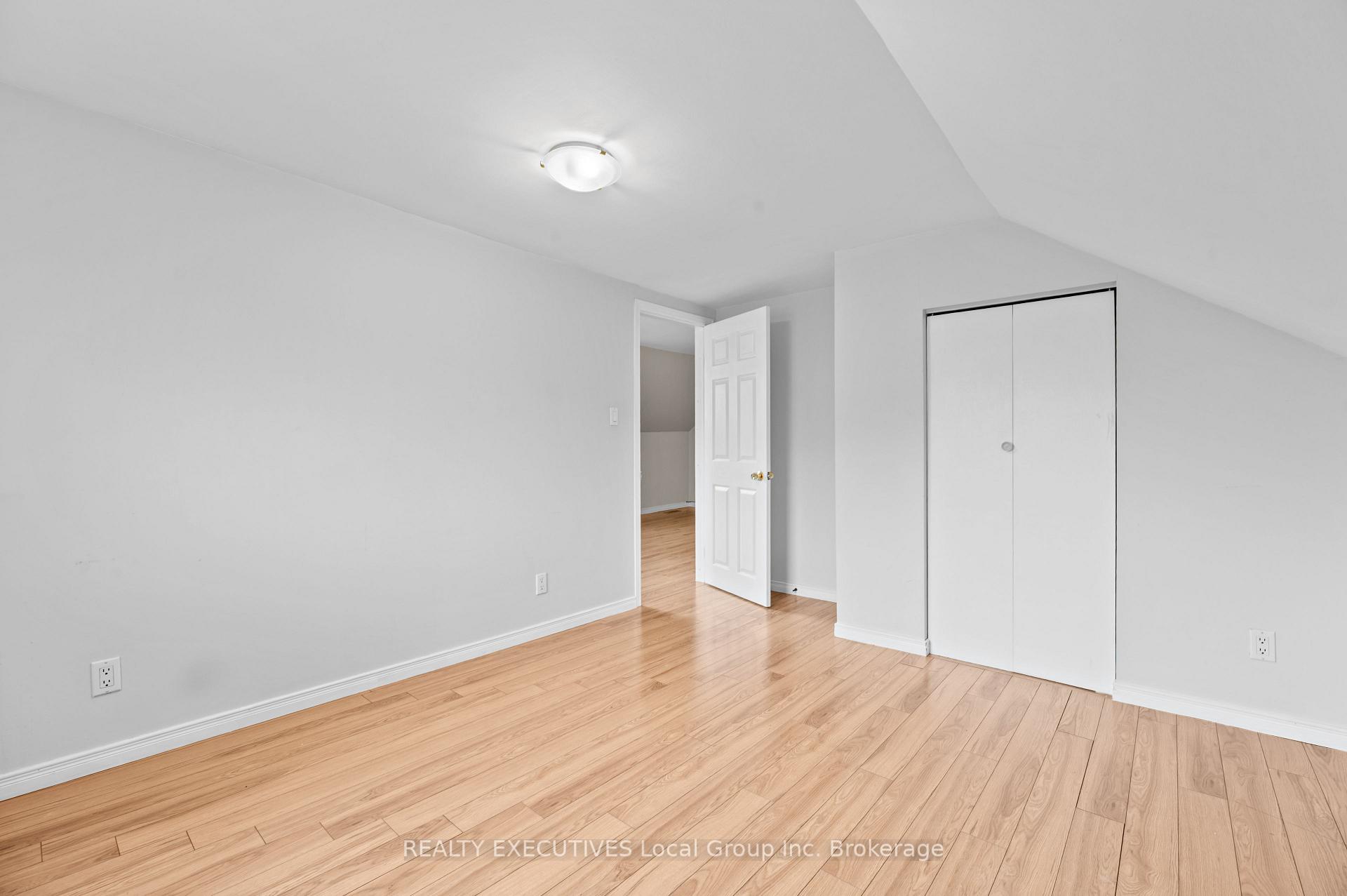 Photo 11 of 144 Duke Street E, North Bay, Central — HOMEH