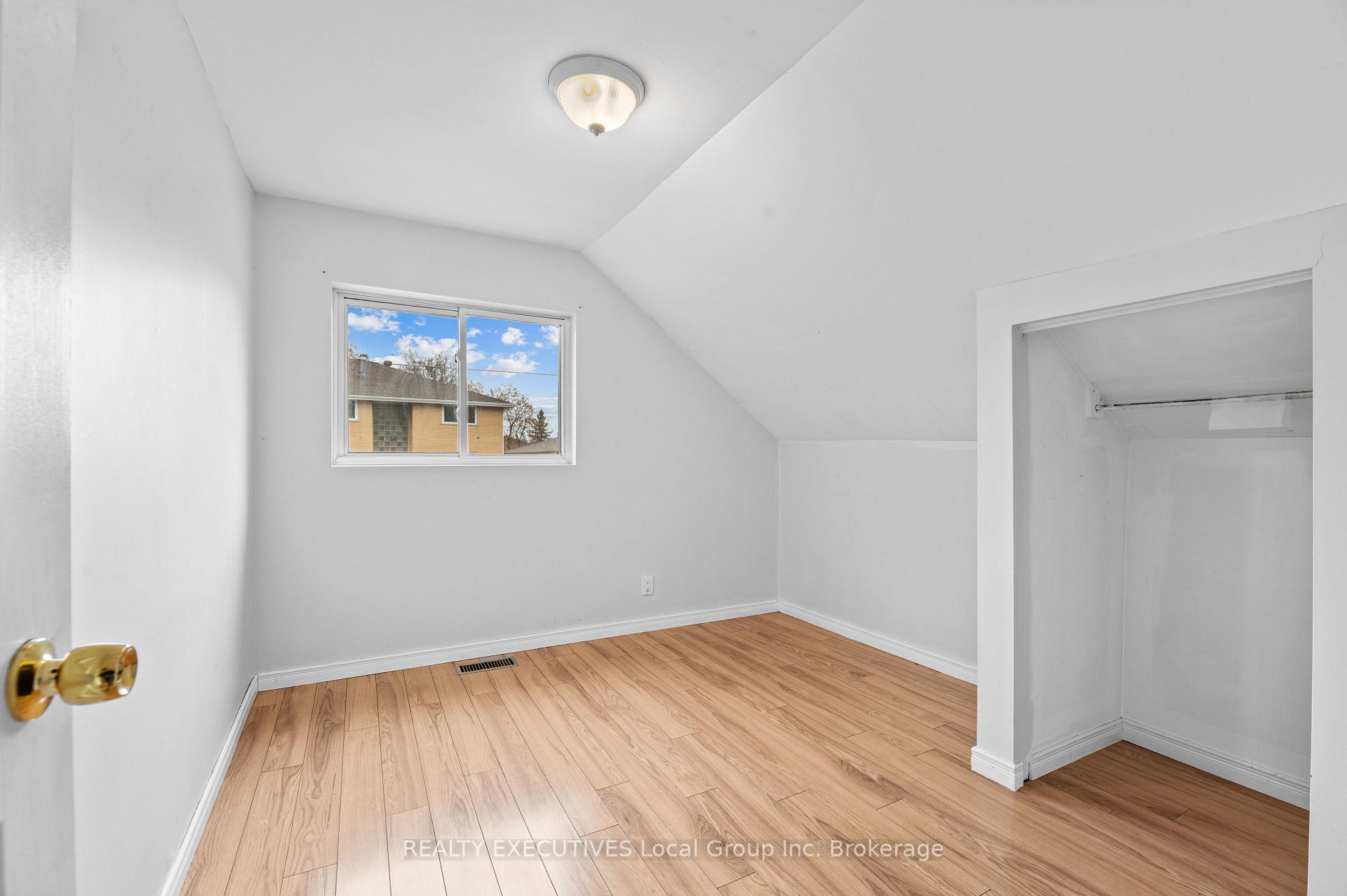 Photo 13 of 144 Duke Street E, North Bay, Central — HOMEH