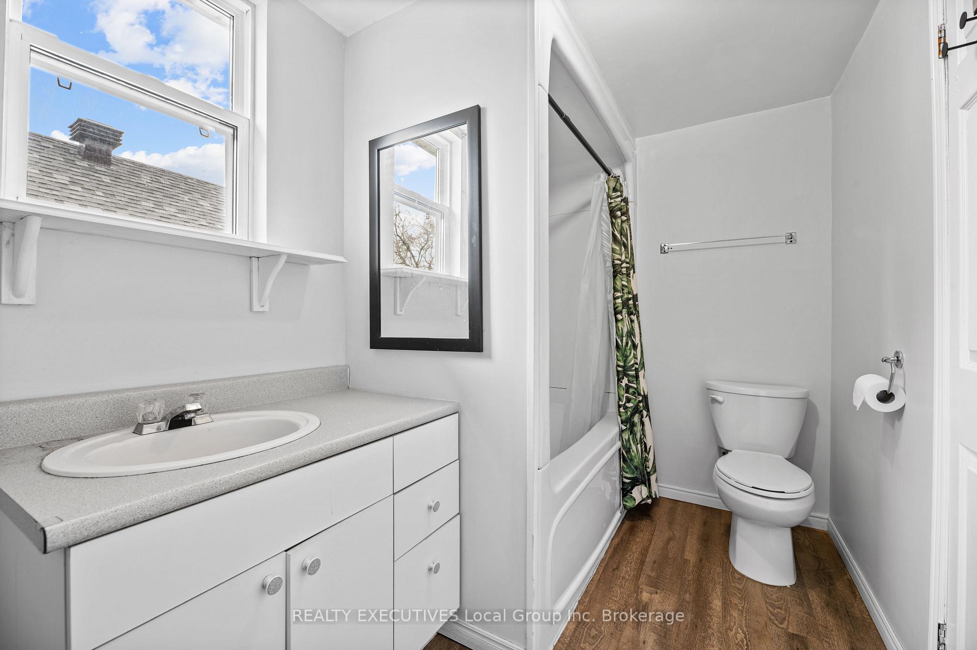Photo 17 of 144 Duke Street E, North Bay, Central — HOMEH