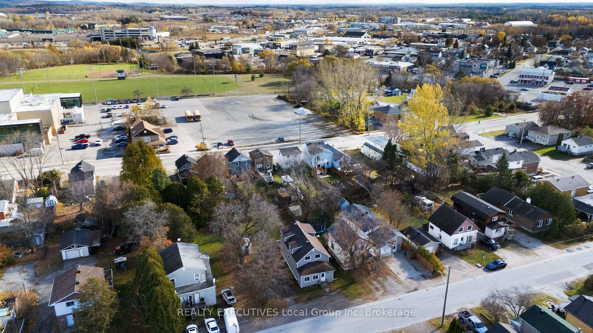 Photo 27 of 144 Duke Street E, North Bay, Central — HOMEH