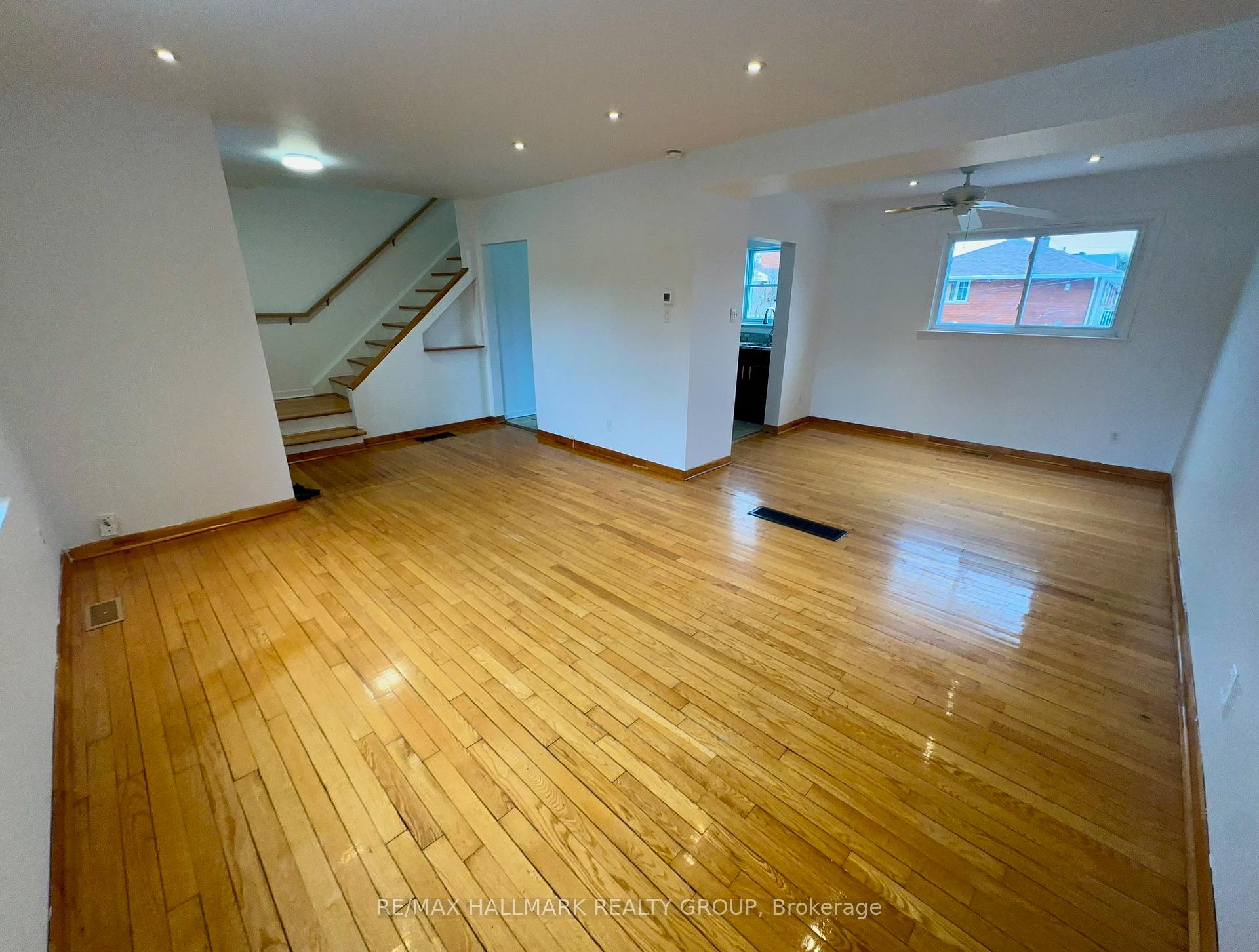 Photo 6 of 772 Borthwick Avenue S, Ottawa, Castle Heights/Rideau High — HOMEH