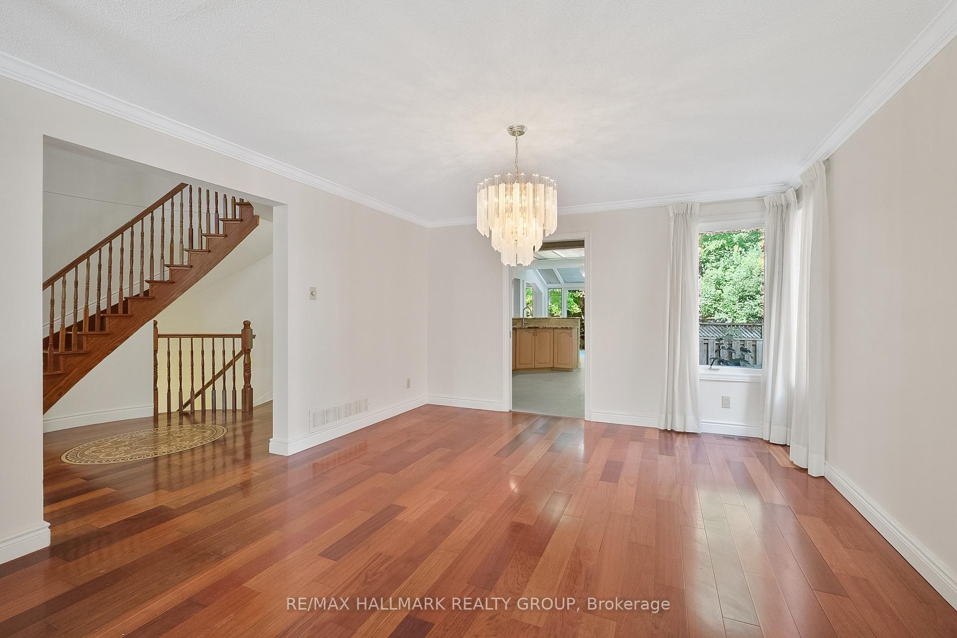 Photo 10 of 6203 Beausejour Drive, Ottawa, Chapel Hill — HOMEH