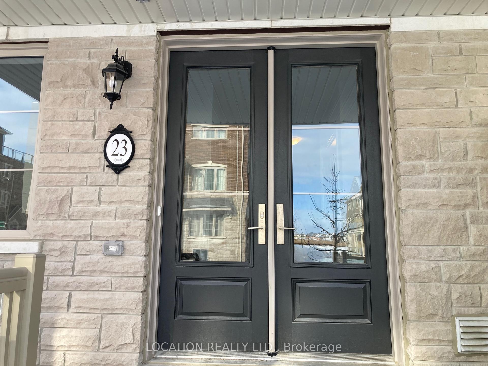 Photo 4 of 23 Bruce Boyd Drive, Markham, Cornell — HOMEH