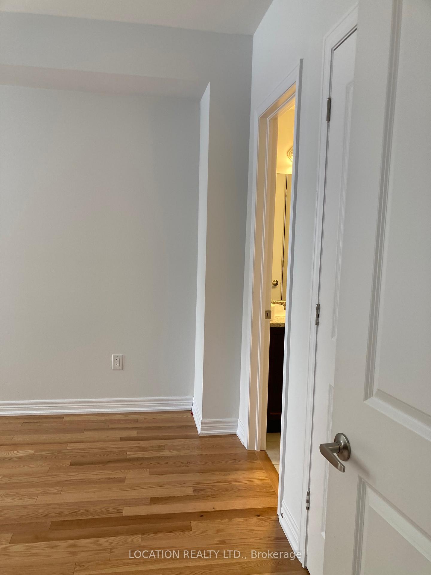 Photo 6 of 23 Bruce Boyd Drive, Markham, Cornell — HOMEH