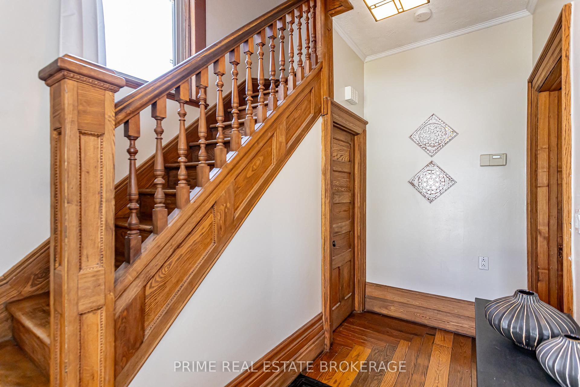 Photo 7 of 175 Broadway Street, North Middlesex, Parkhill — HOMEH