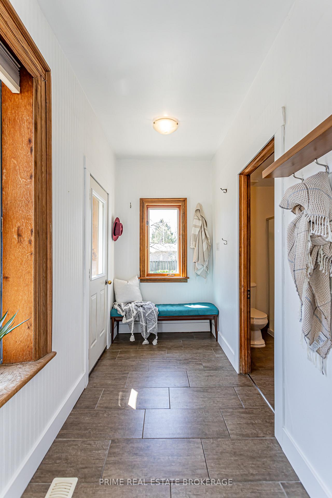 Photo 17 of 175 Broadway Street, North Middlesex, Parkhill — HOMEH
