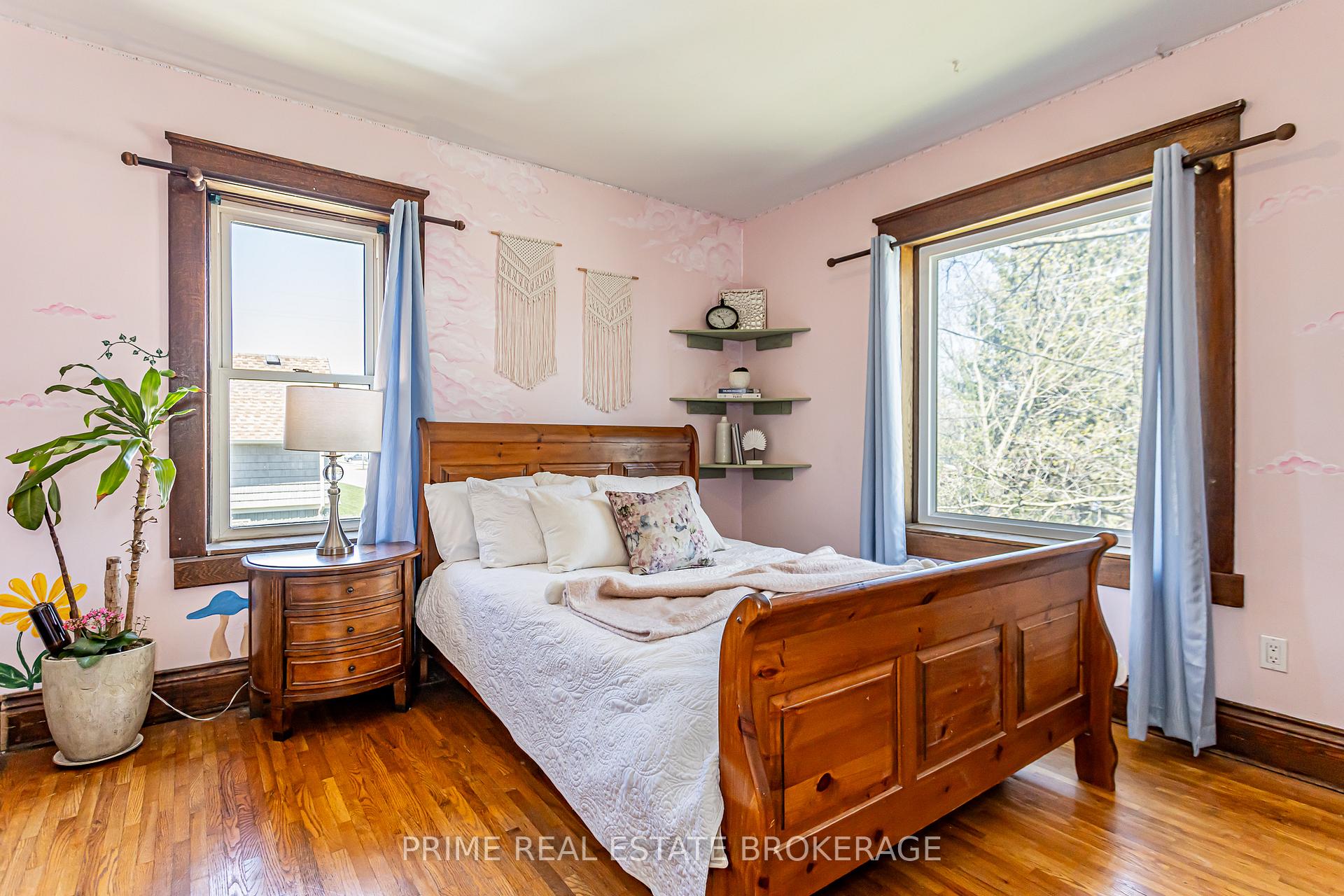 Photo 25 of 175 Broadway Street, North Middlesex, Parkhill — HOMEH