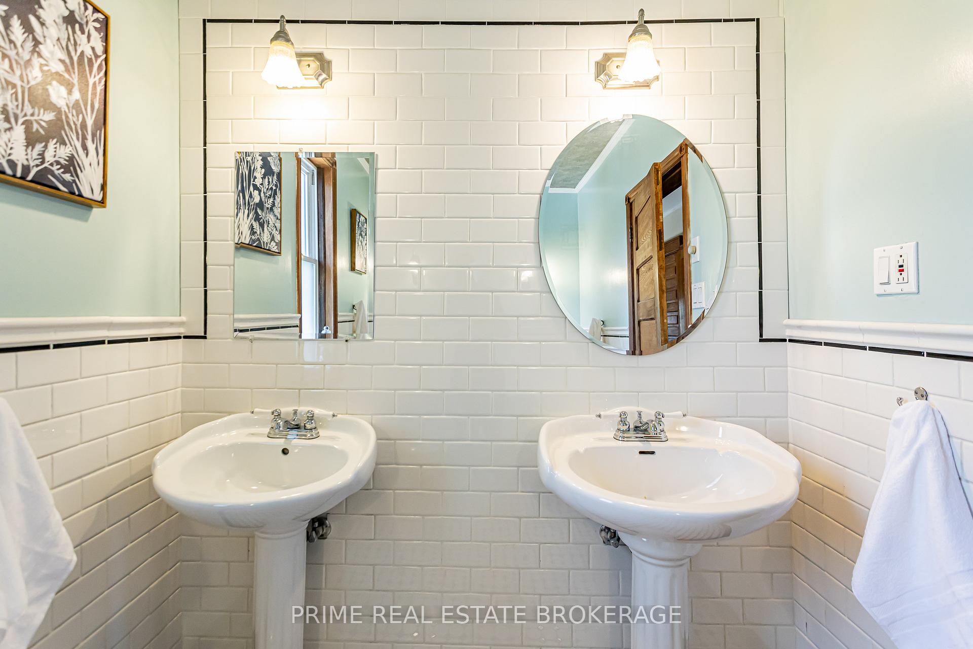 Photo 29 of 175 Broadway Street, North Middlesex, Parkhill — HOMEH