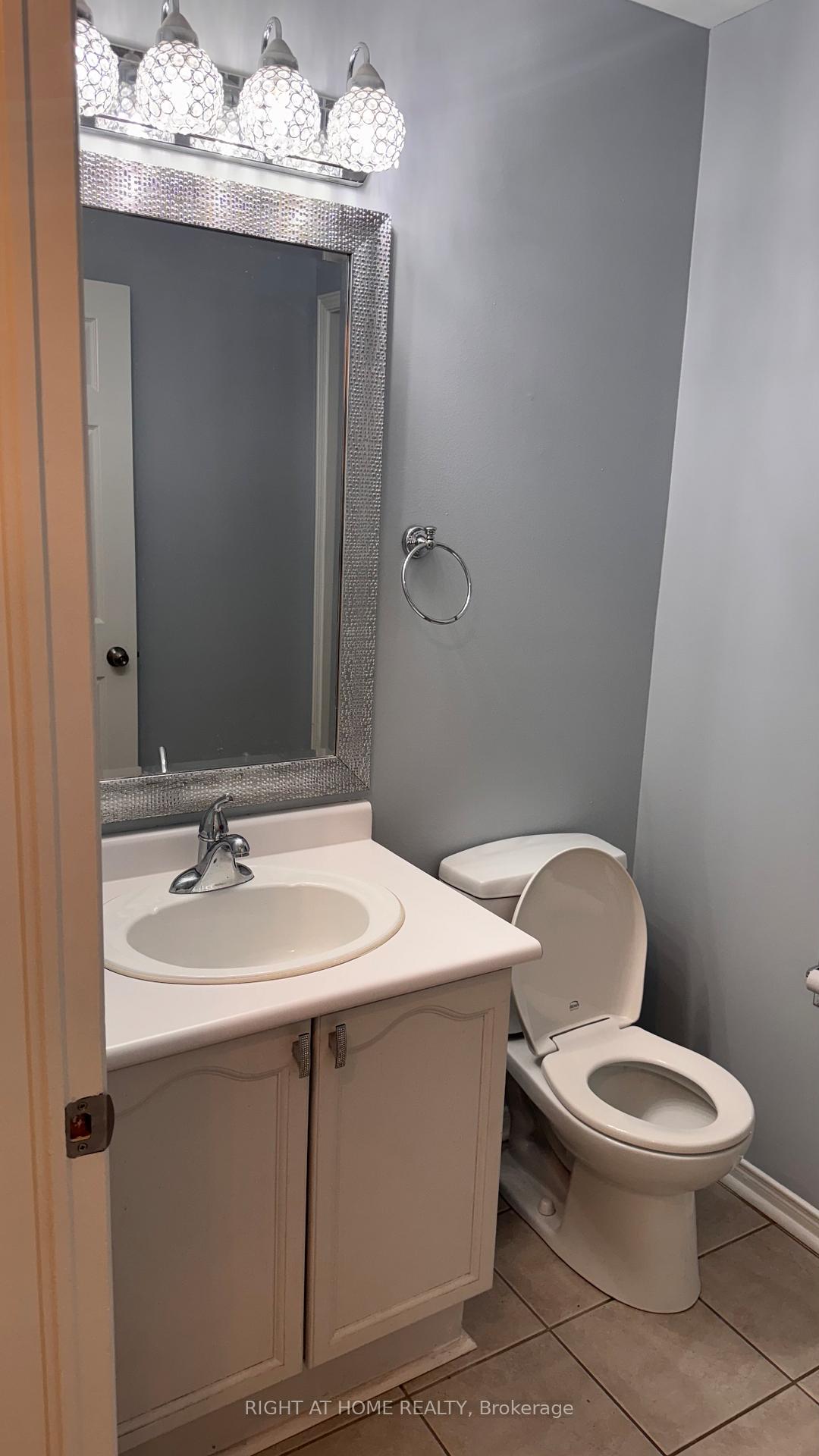 Photo 5 of 640 Brome Crescent, Ottawa, Fallingbrook/Ridgemount — HOMEH