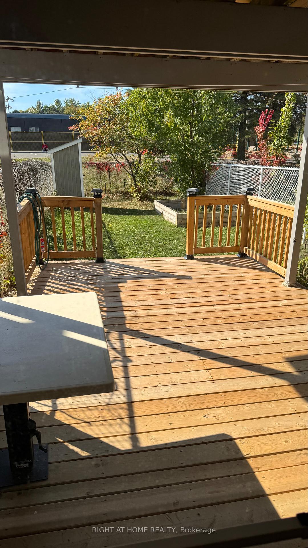 Photo 8 of 640 Brome Crescent, Ottawa, Fallingbrook/Ridgemount — HOMEH