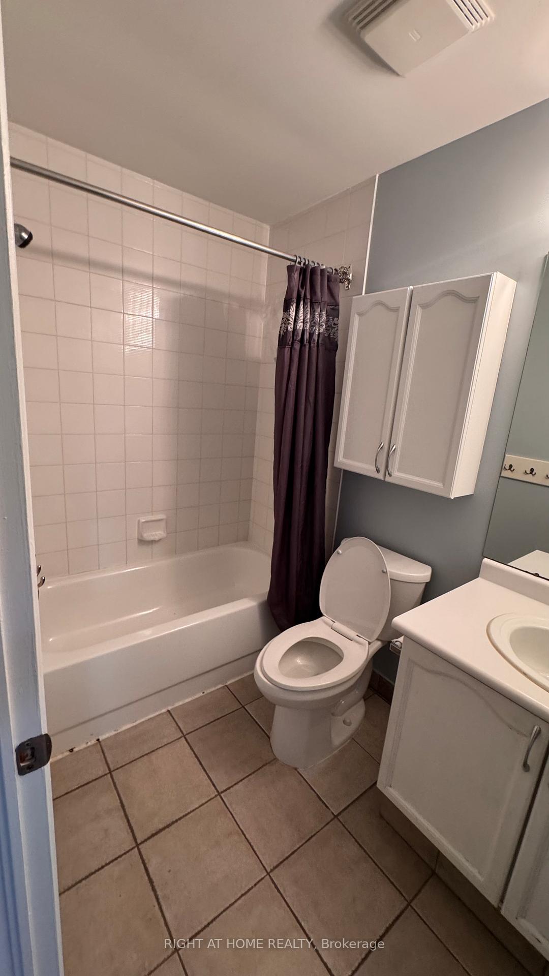 Photo 21 of 640 Brome Crescent, Ottawa, Fallingbrook/Ridgemount — HOMEH