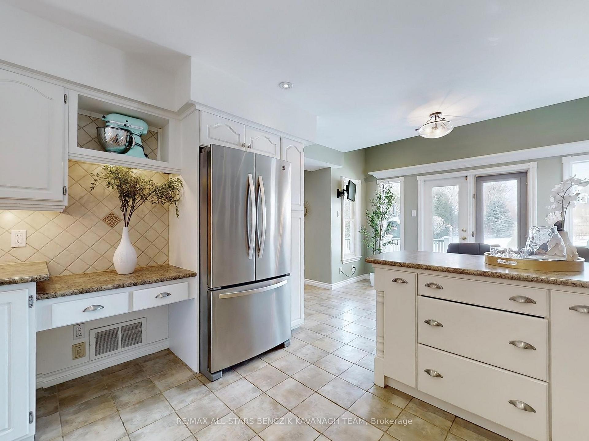 Photo 10 of 6 Riverview Road, Markham, Bullock — HOMEH
