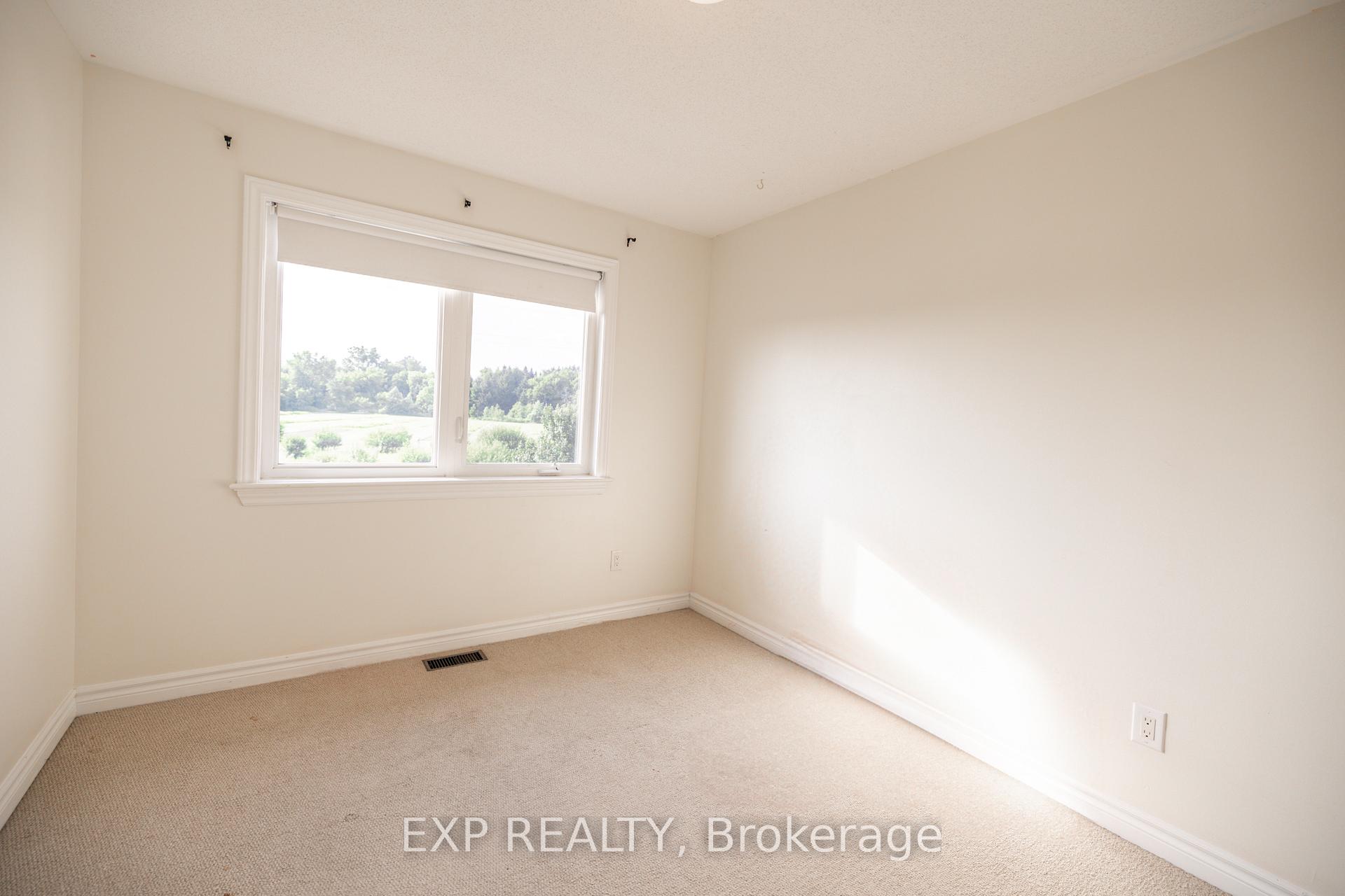 Photo 21 of 134 Whispering Winds Way, Ottawa, Mer Bleue/Bradley Estates/Anderson Park — HOMEH